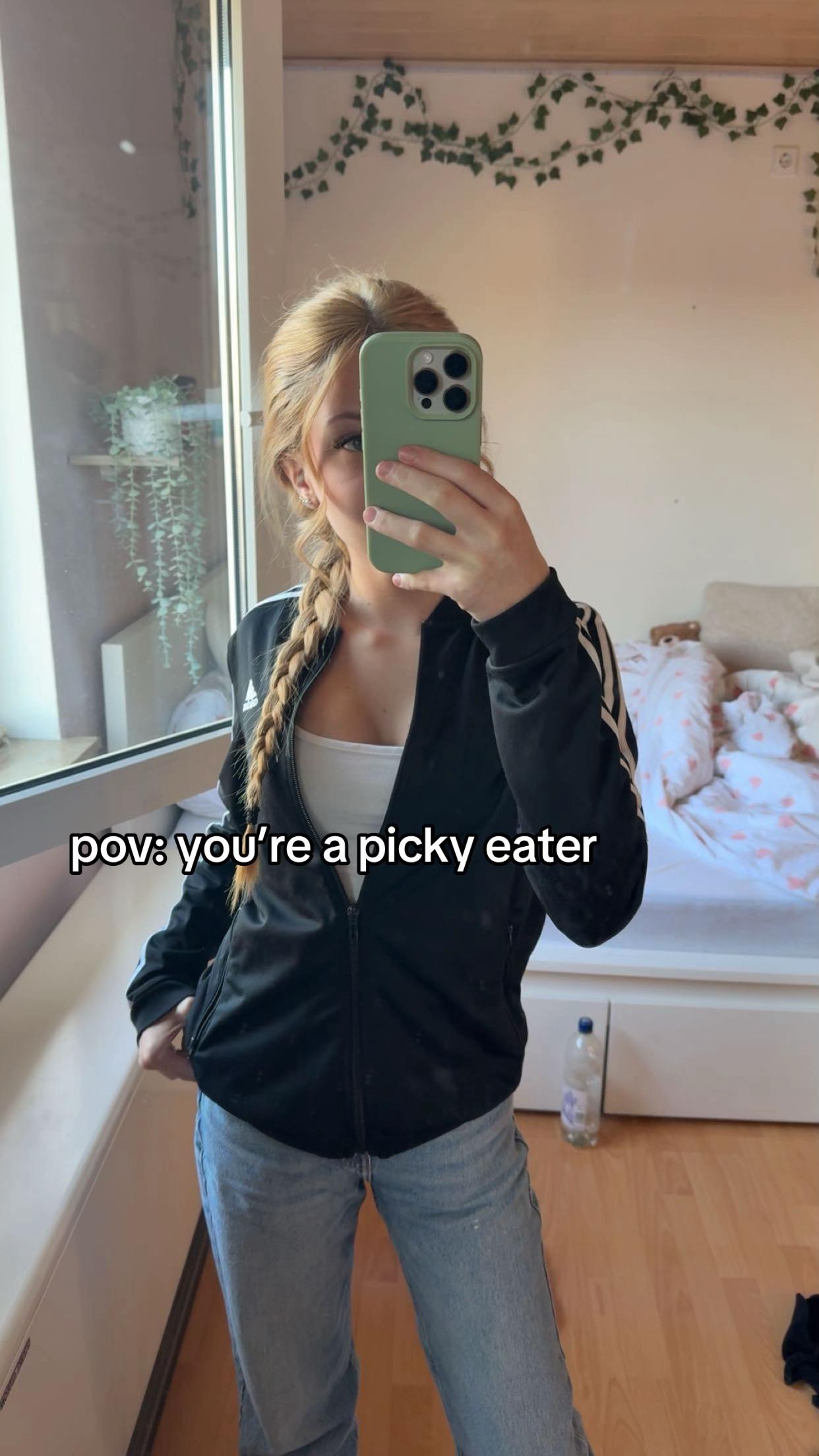 @𝐬𝐚𝐫𝐚𝐡