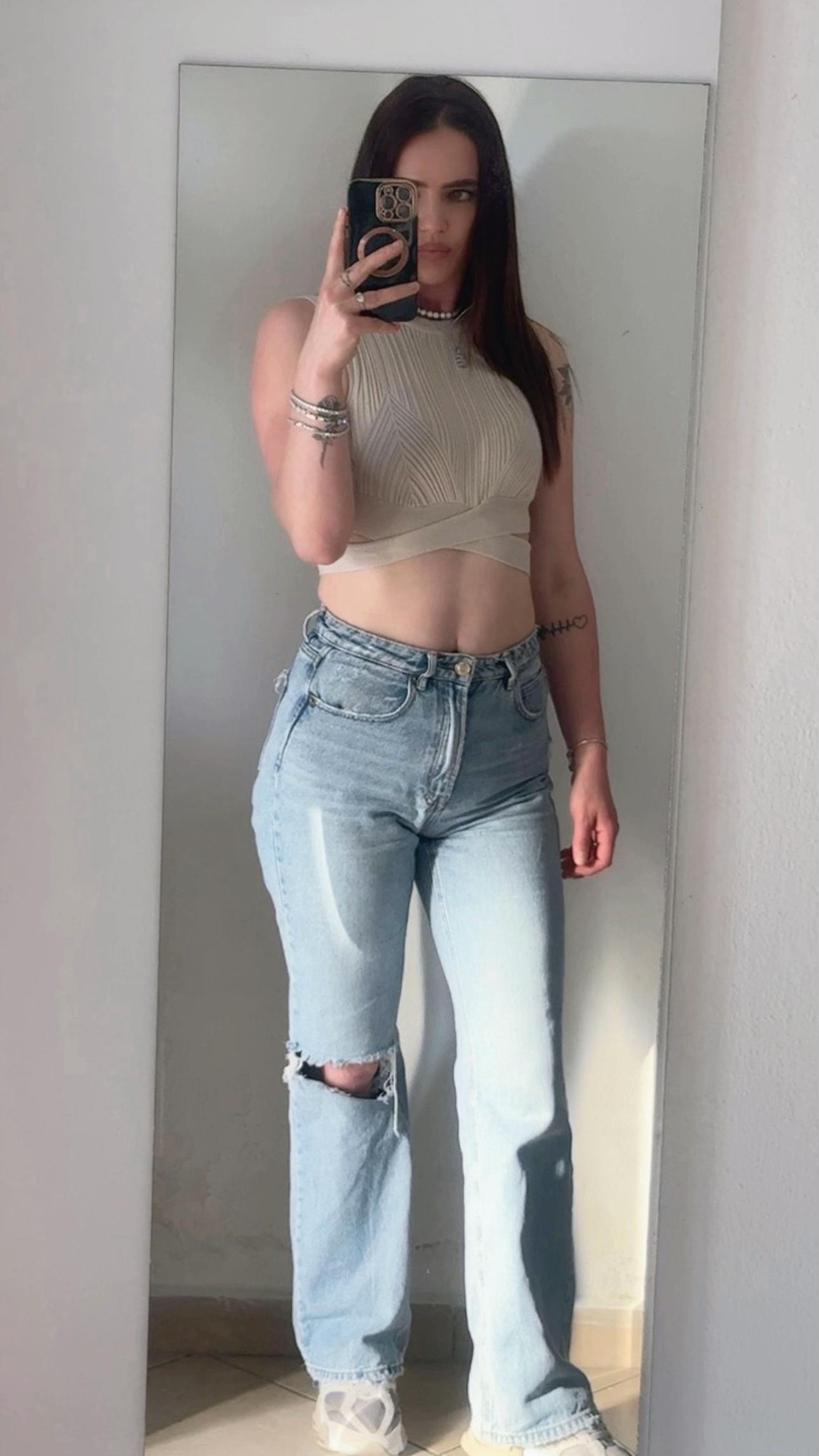 @ESTER 🦂🥀🪬