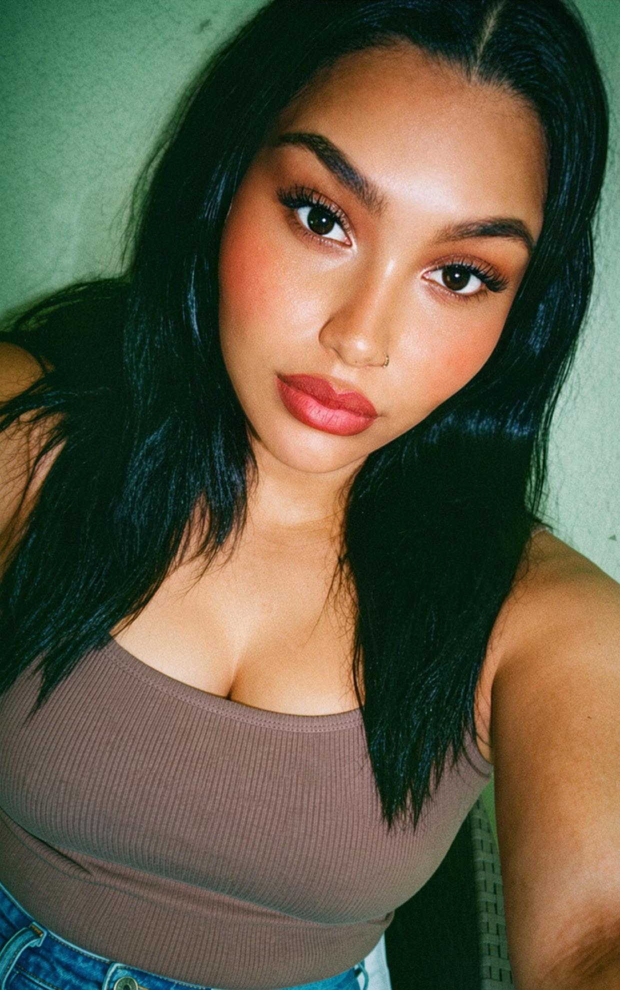 @𝒮𝒶𝓂𝒶𝓃𝓉𝒶. 🦋