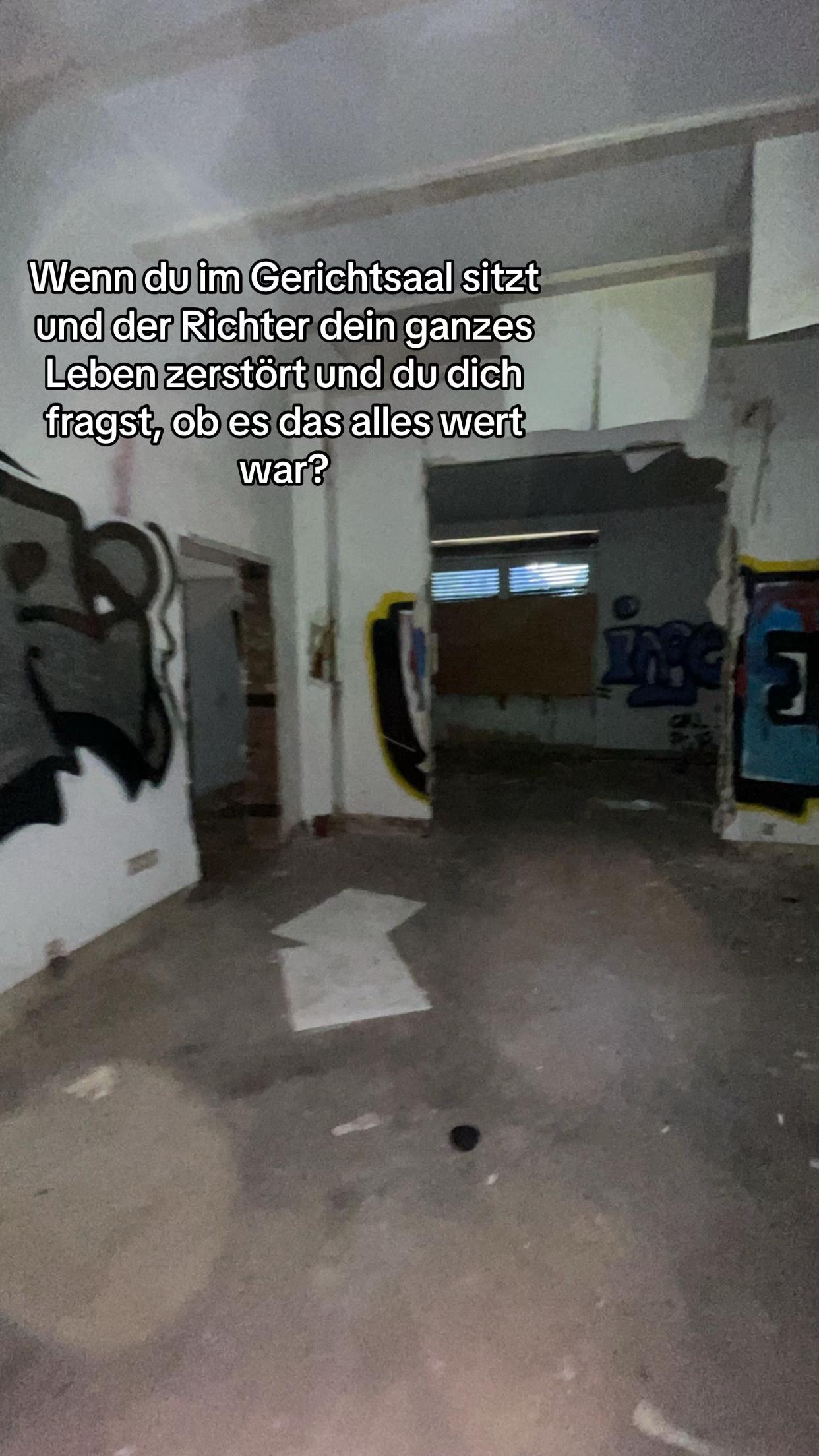@Lostplaces_BO
