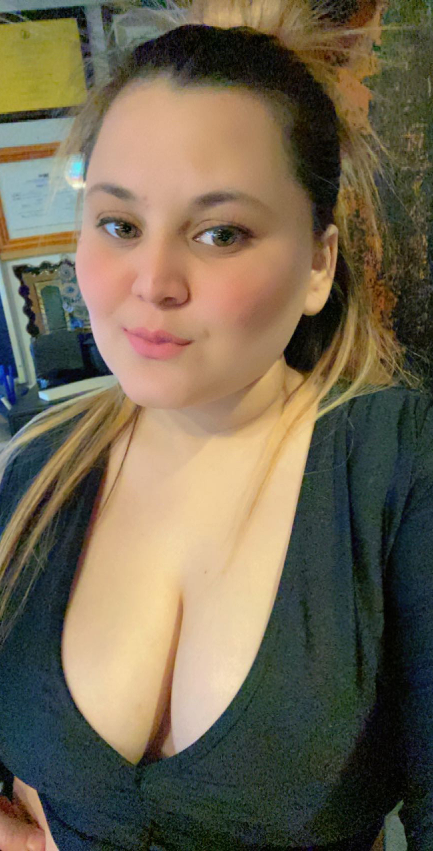 @Rachell Salvadoreña