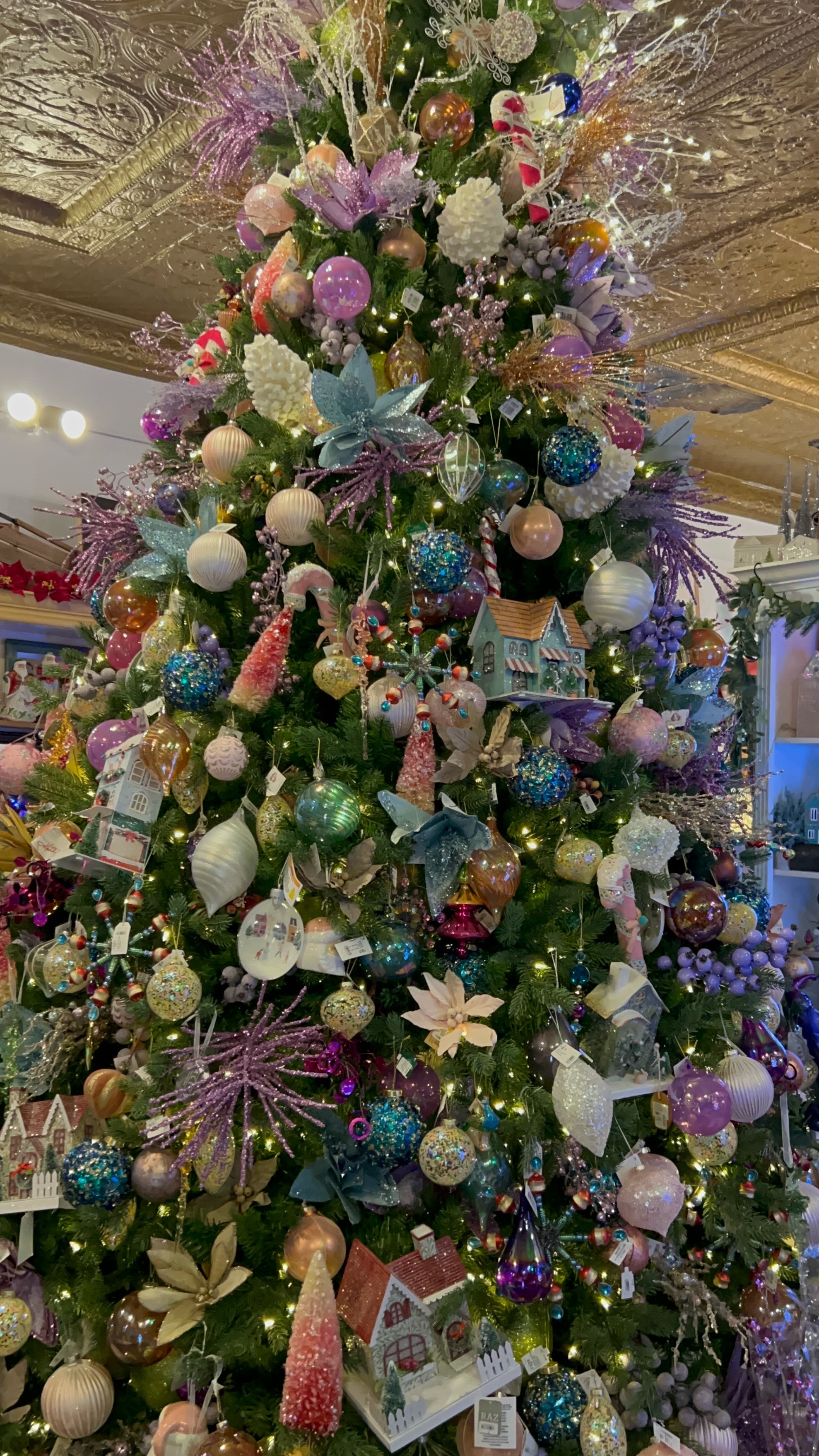 @The Christmas Store of NY