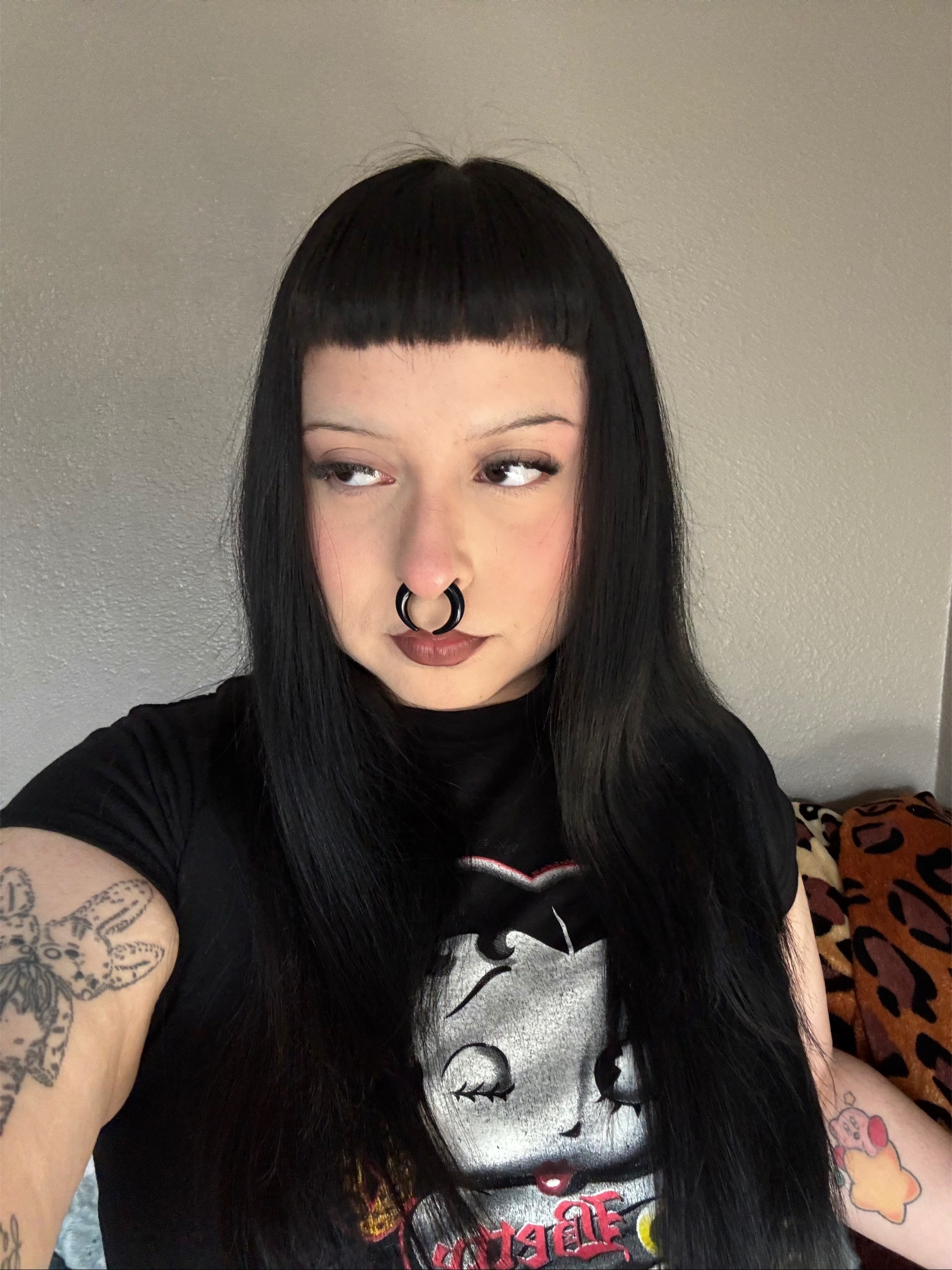 @Vee🦇
