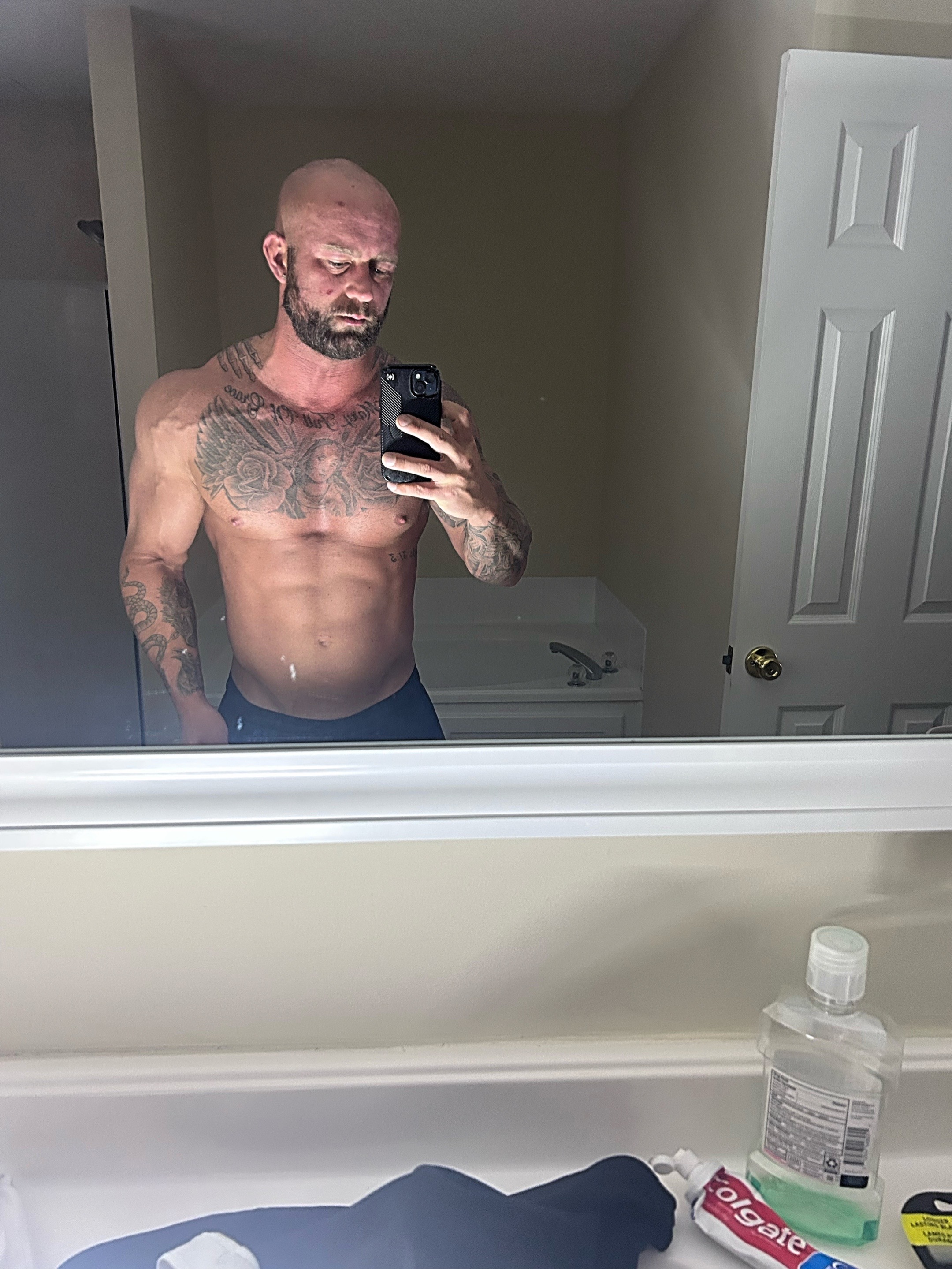 @richieswollerton