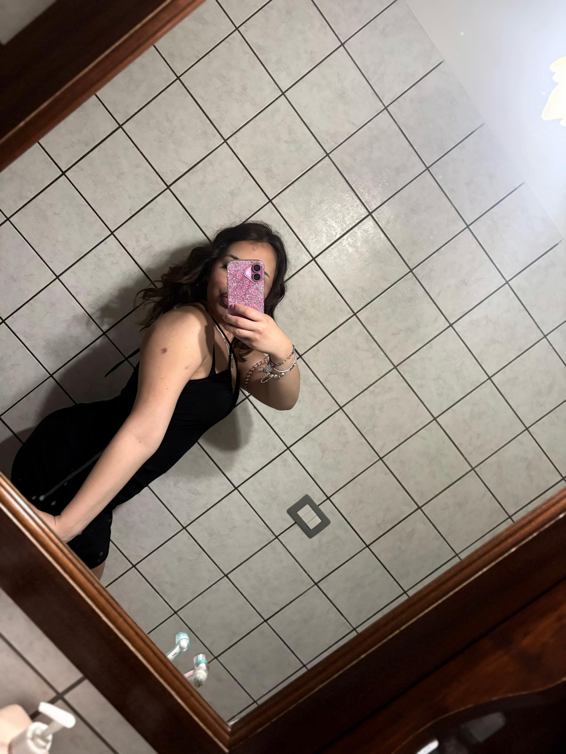 @A cinesin_spammm👸🏽👀