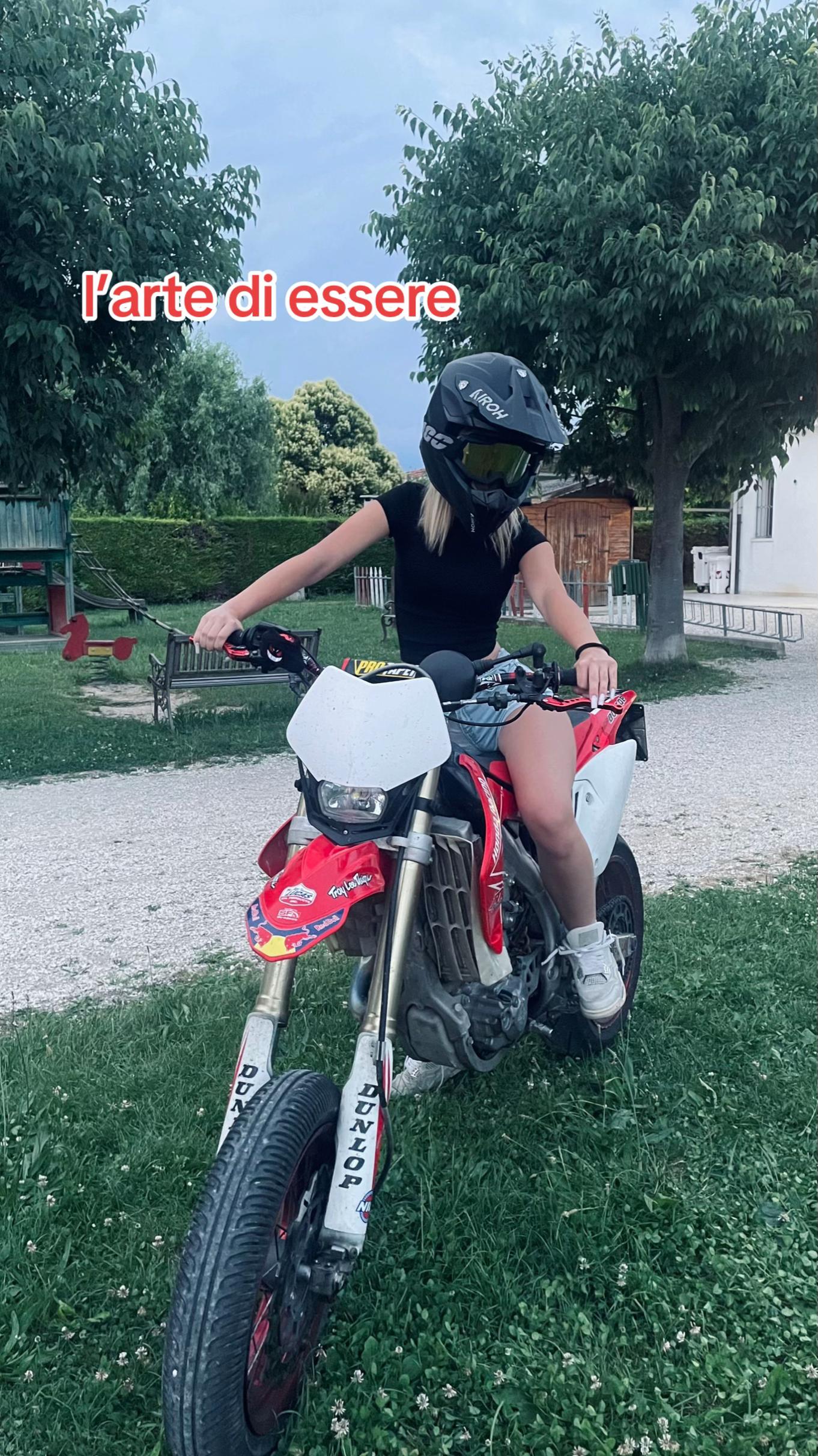 @bikergirl🩷