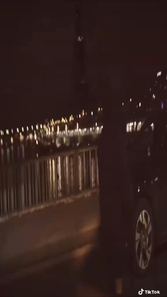 @888