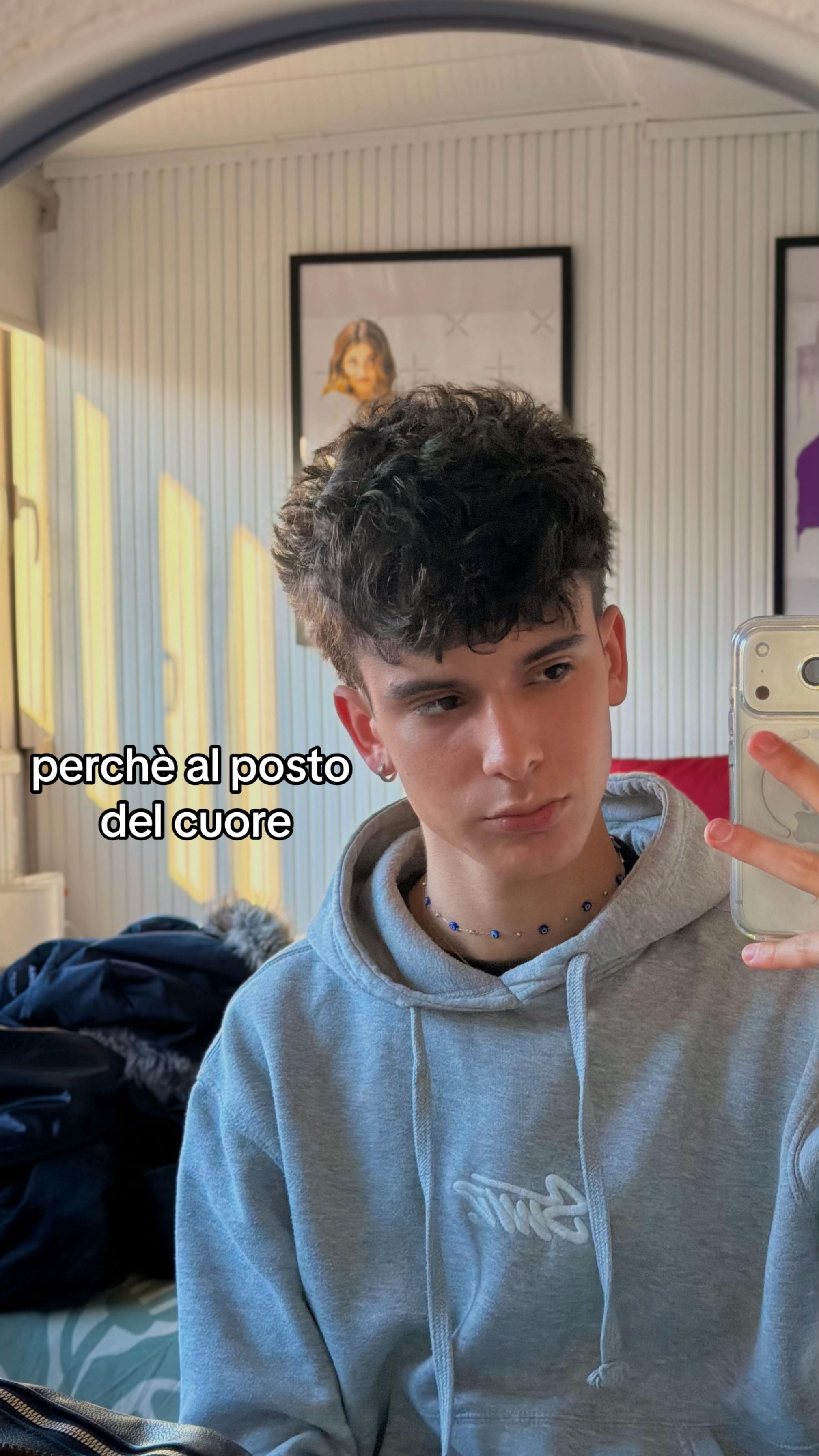 @♱
