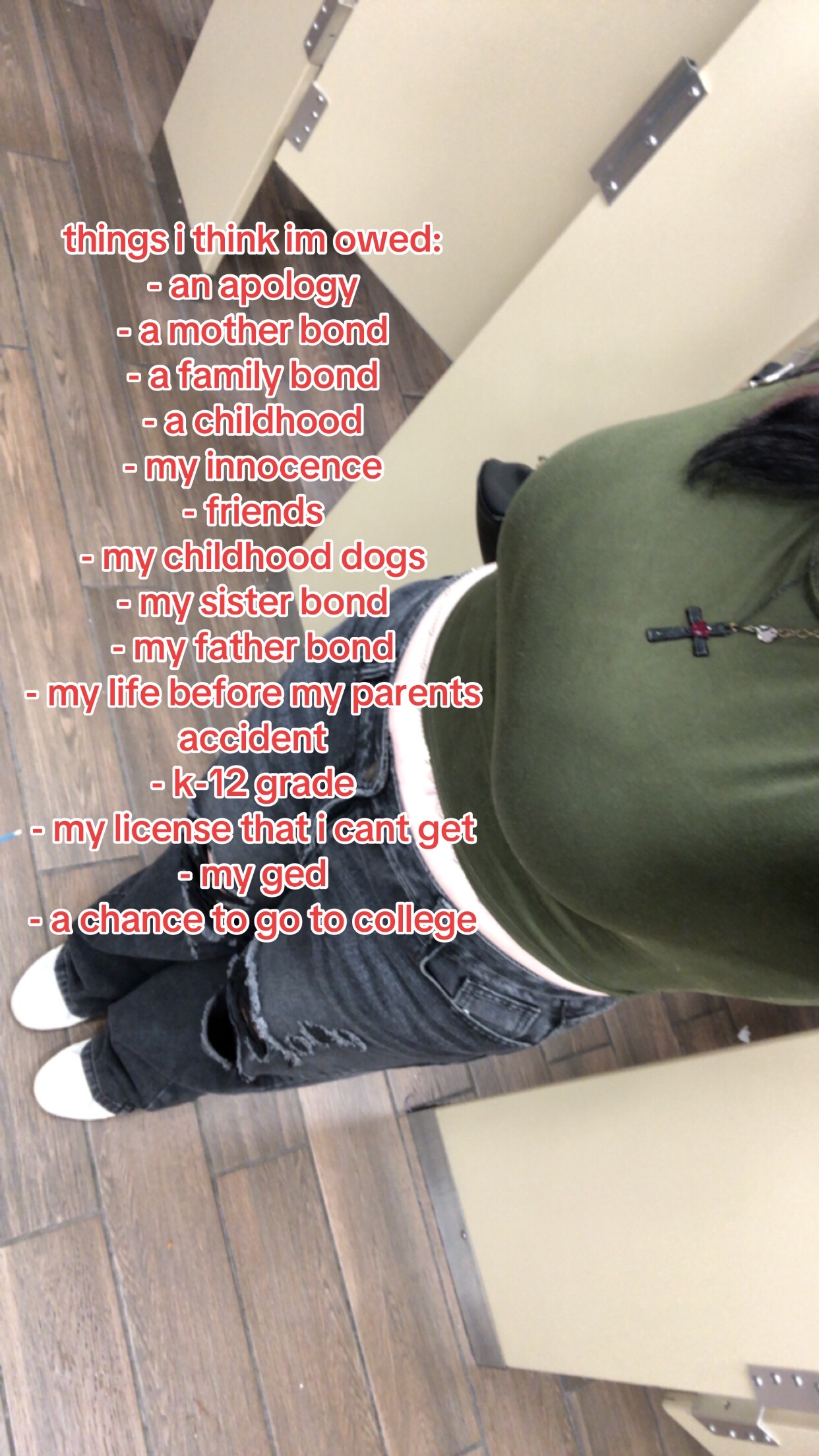 @🧛🏻&zwj;♀️𐕣 𝒜𝓃𝓃𝒶 𐕣🦇