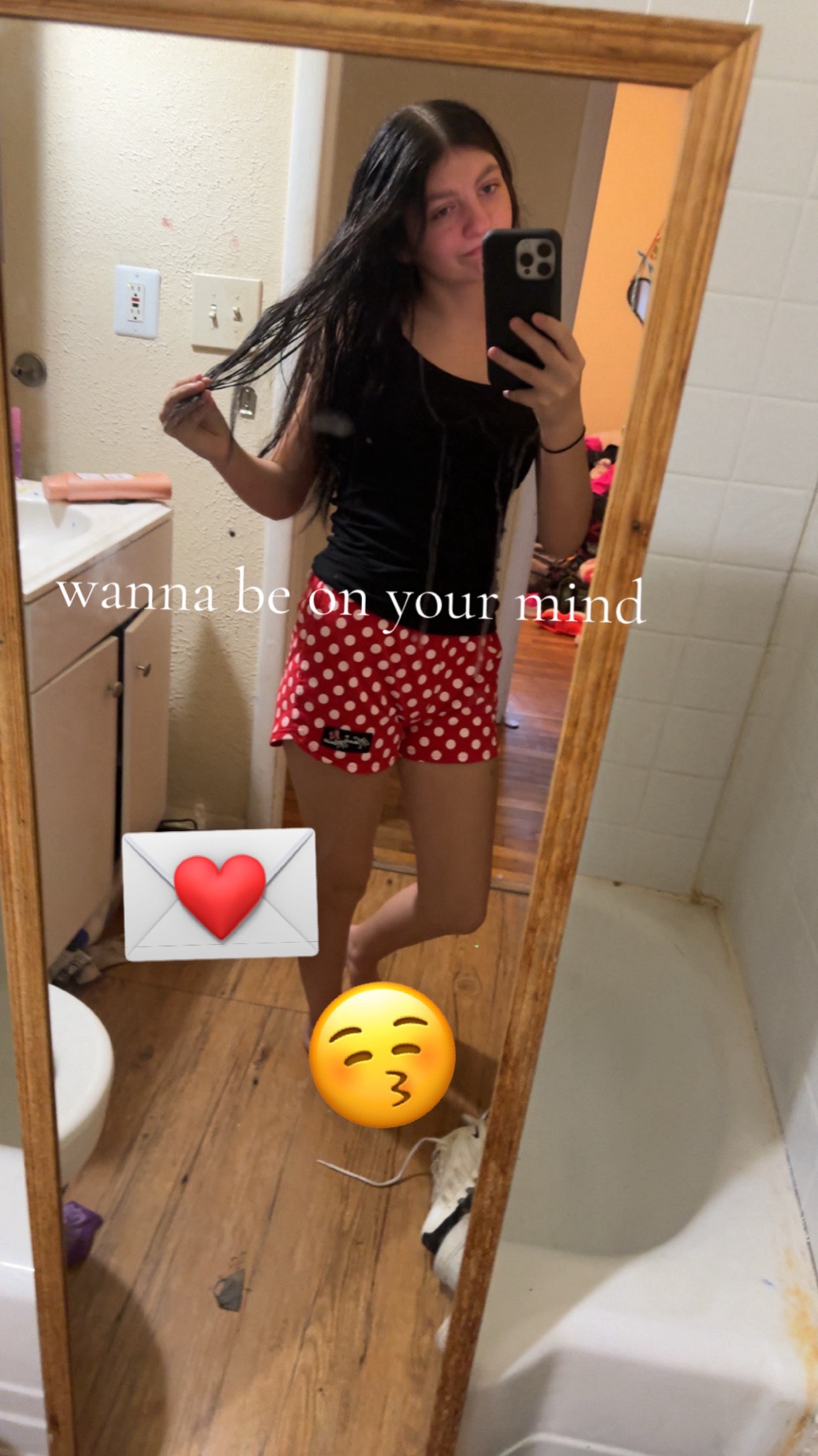 @Alexis😛😚
