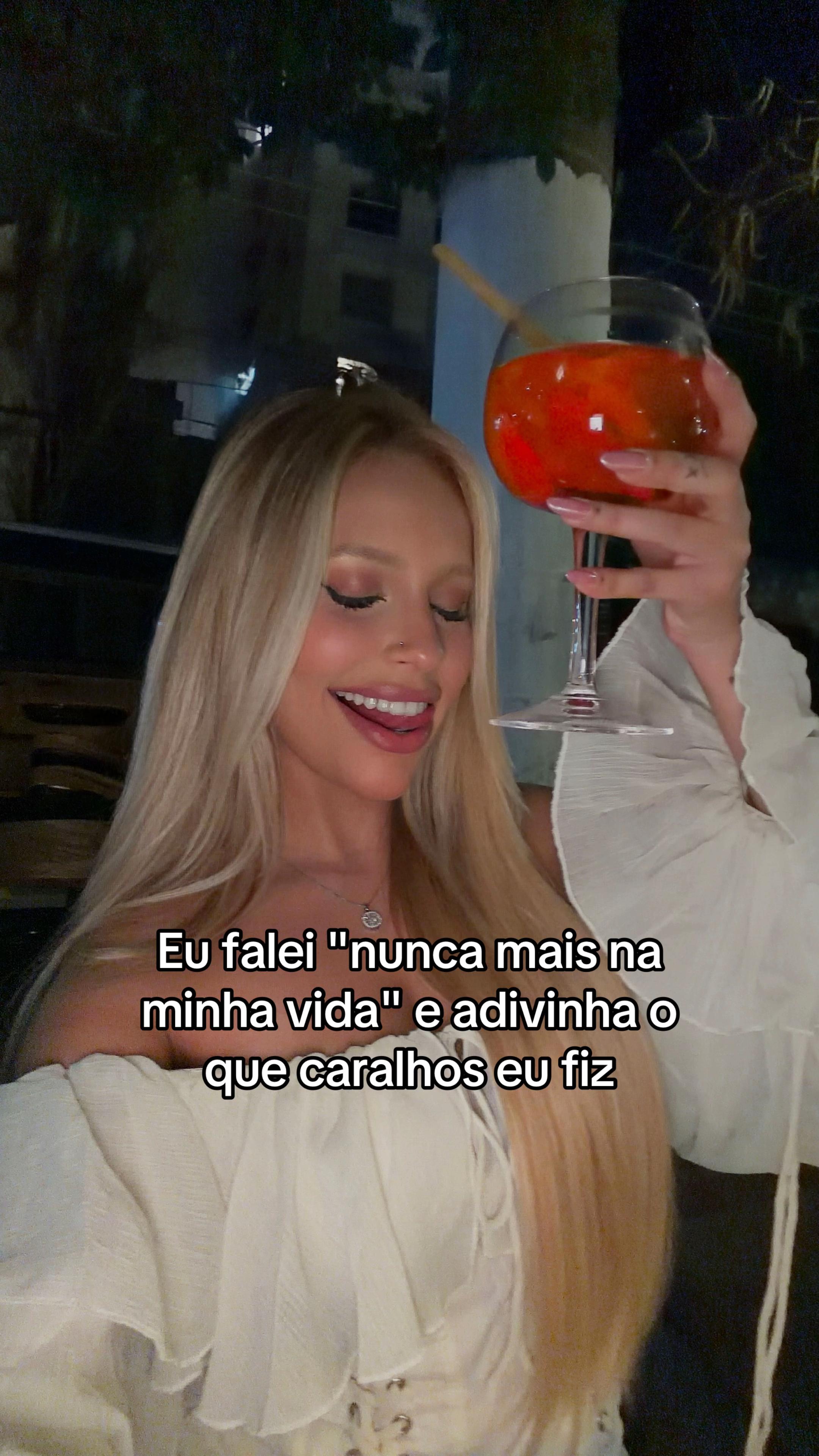 @nicolly ★