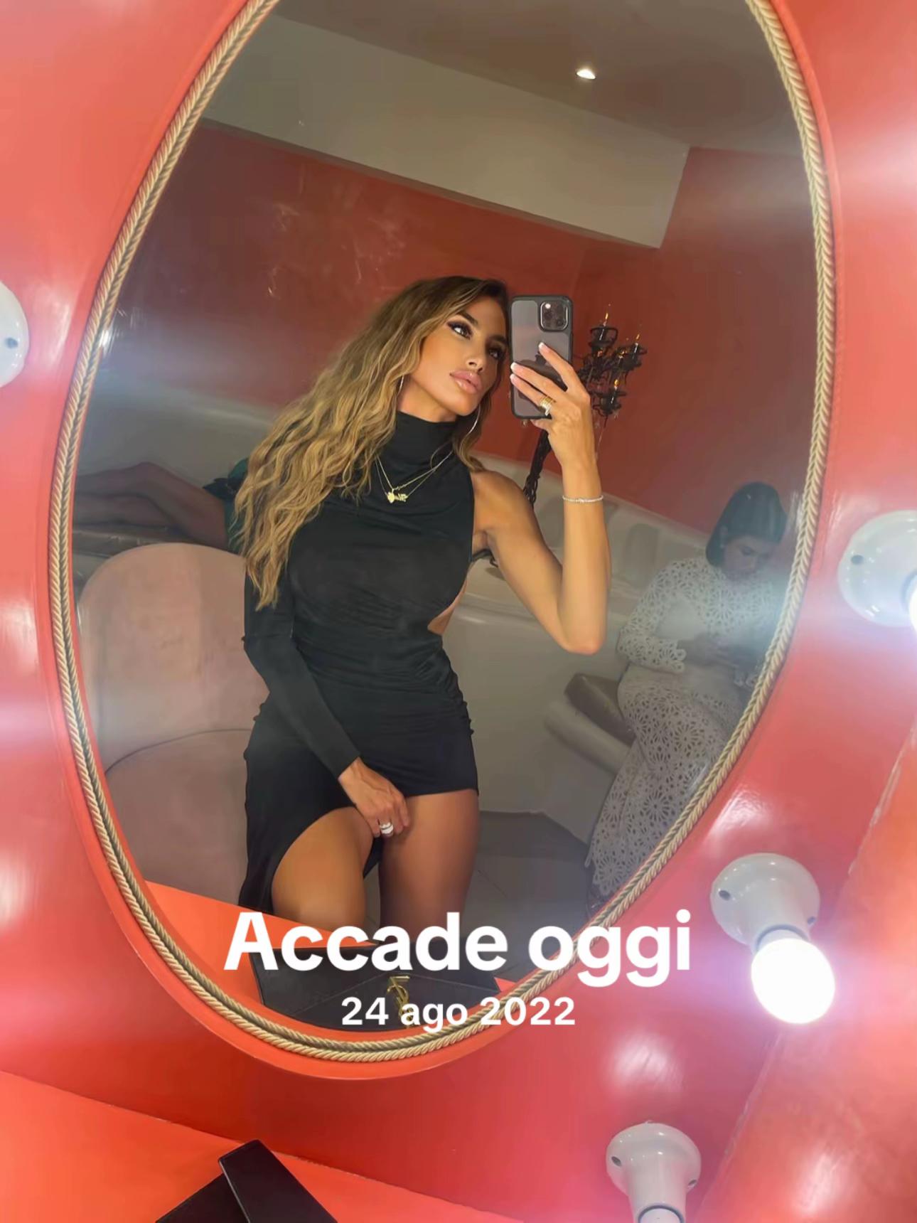 @flaviadevivo