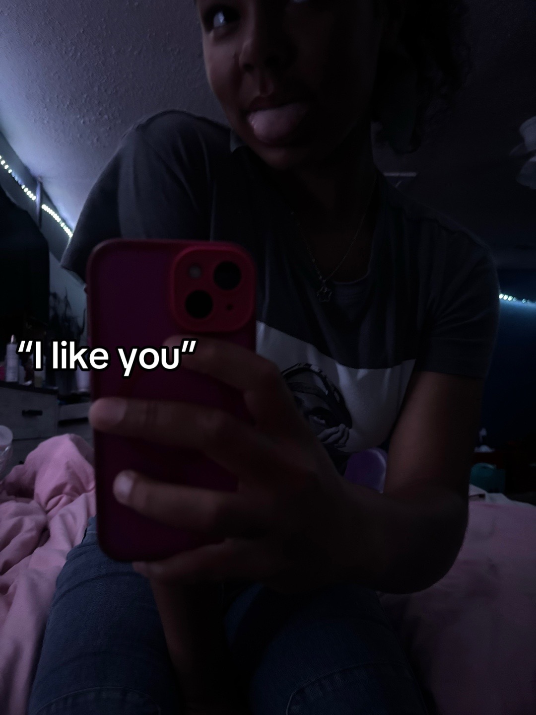 @kyraaa