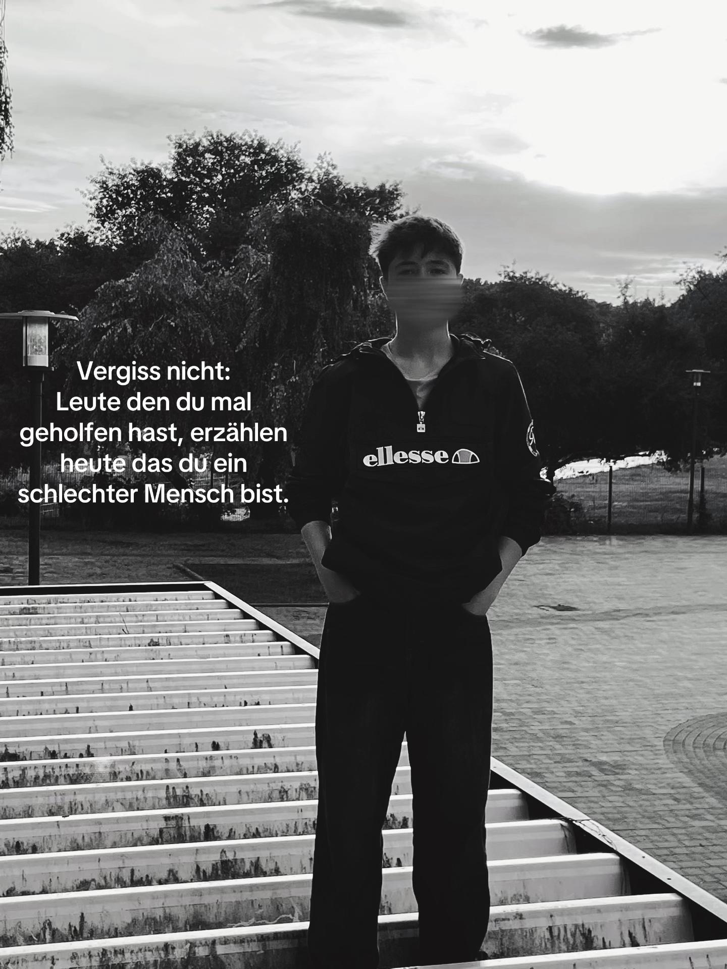 @Joshua._.ffo