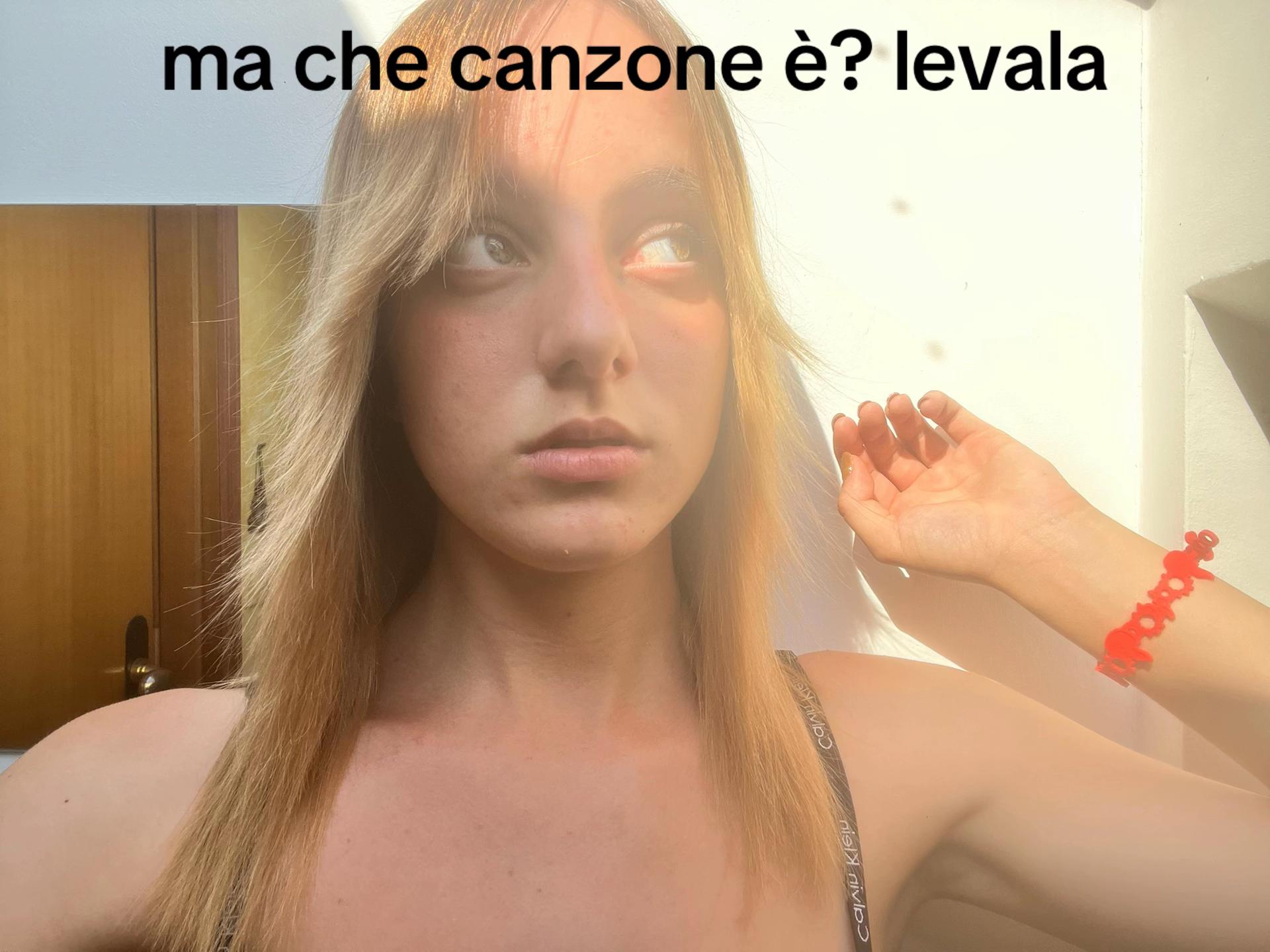 @MIKA