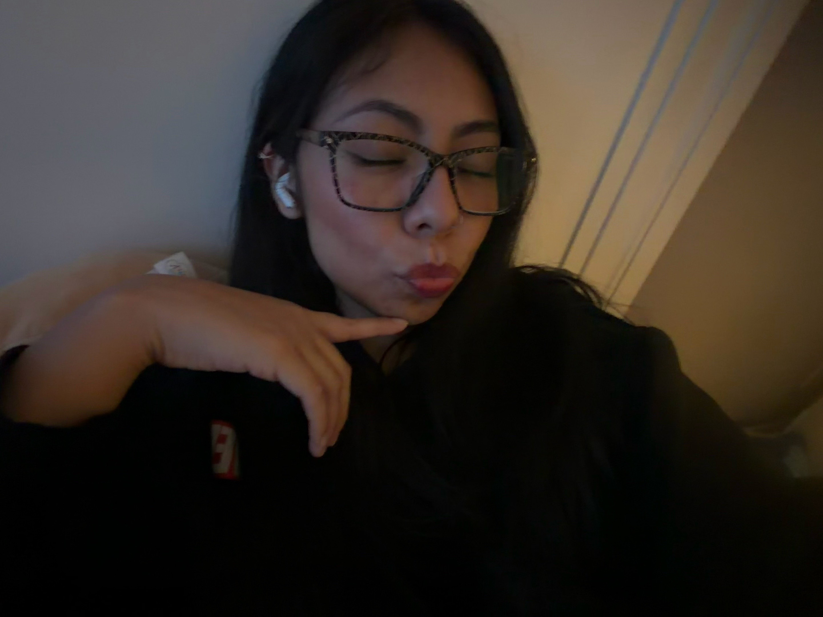 @Lapequeñayeny