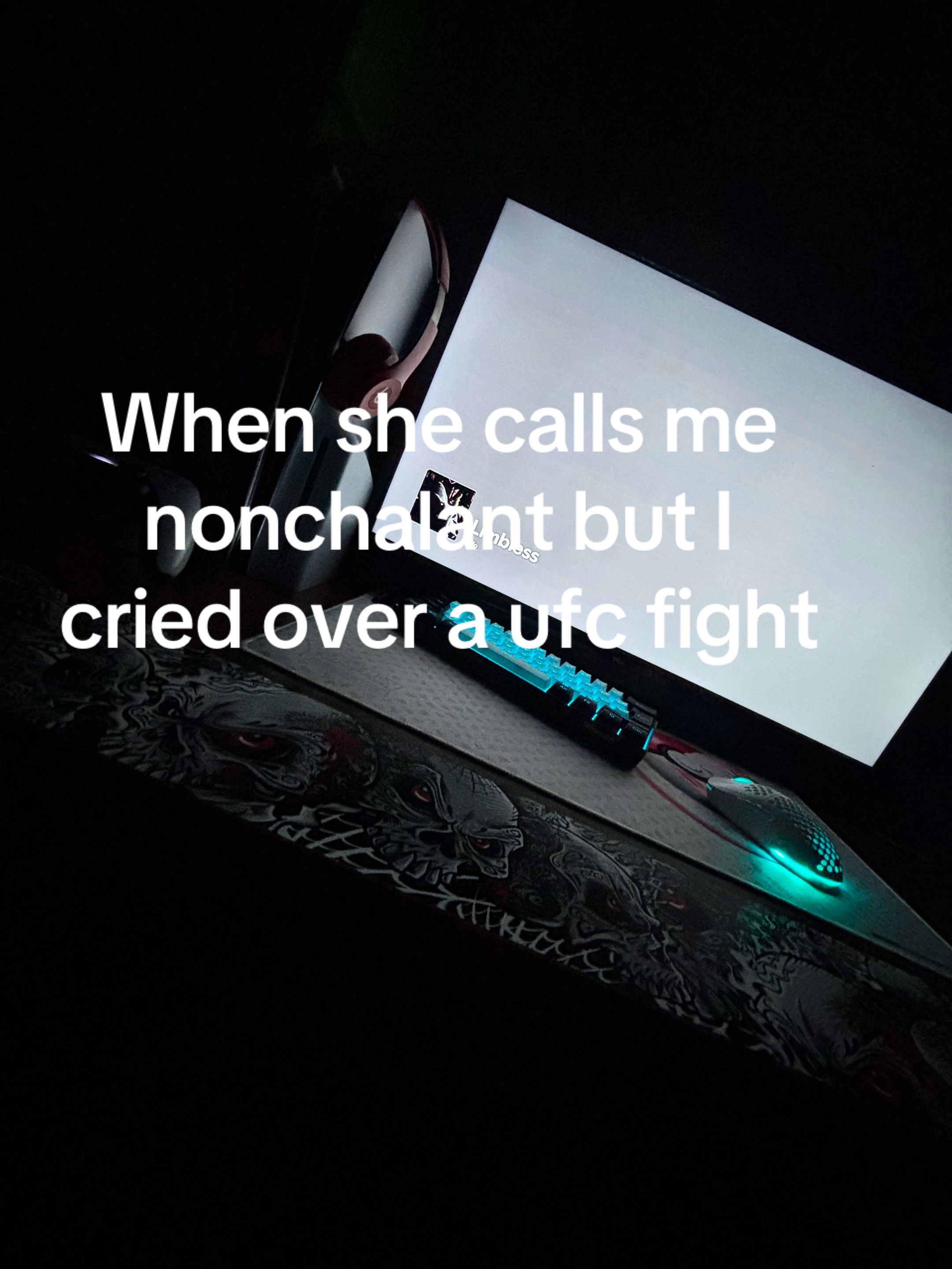 @⃟