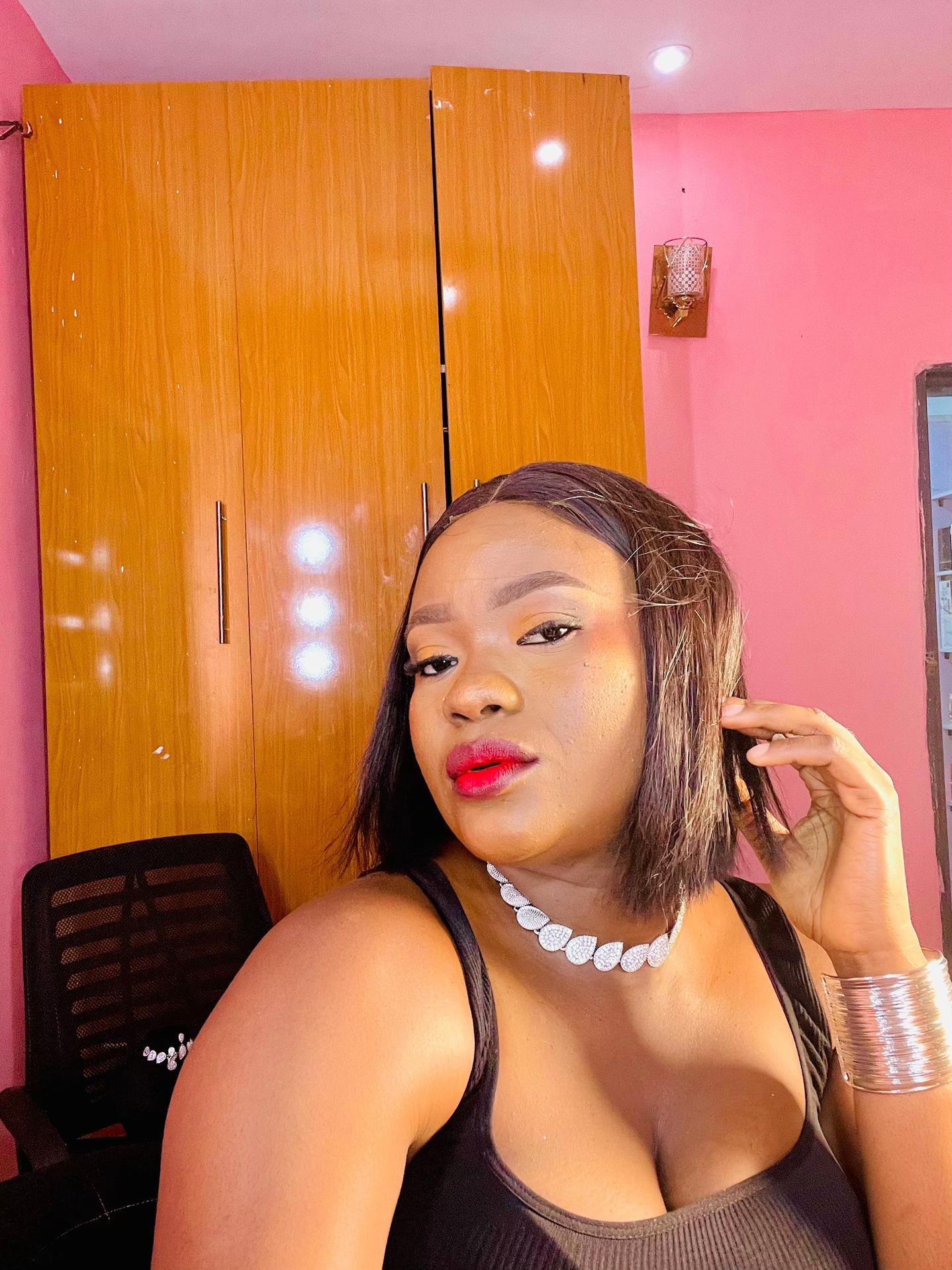 @sisielewaayoka_ade