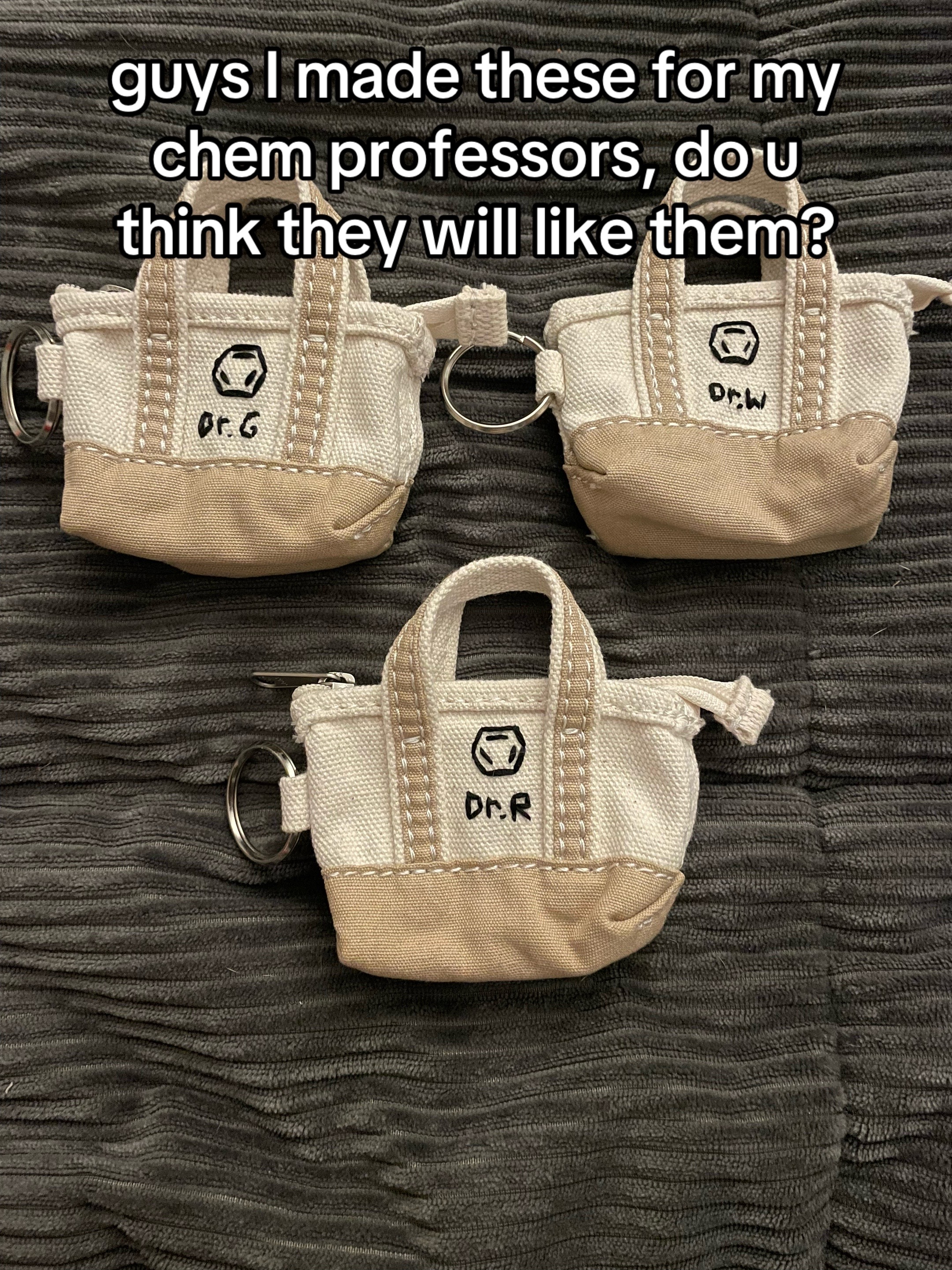 @sophia