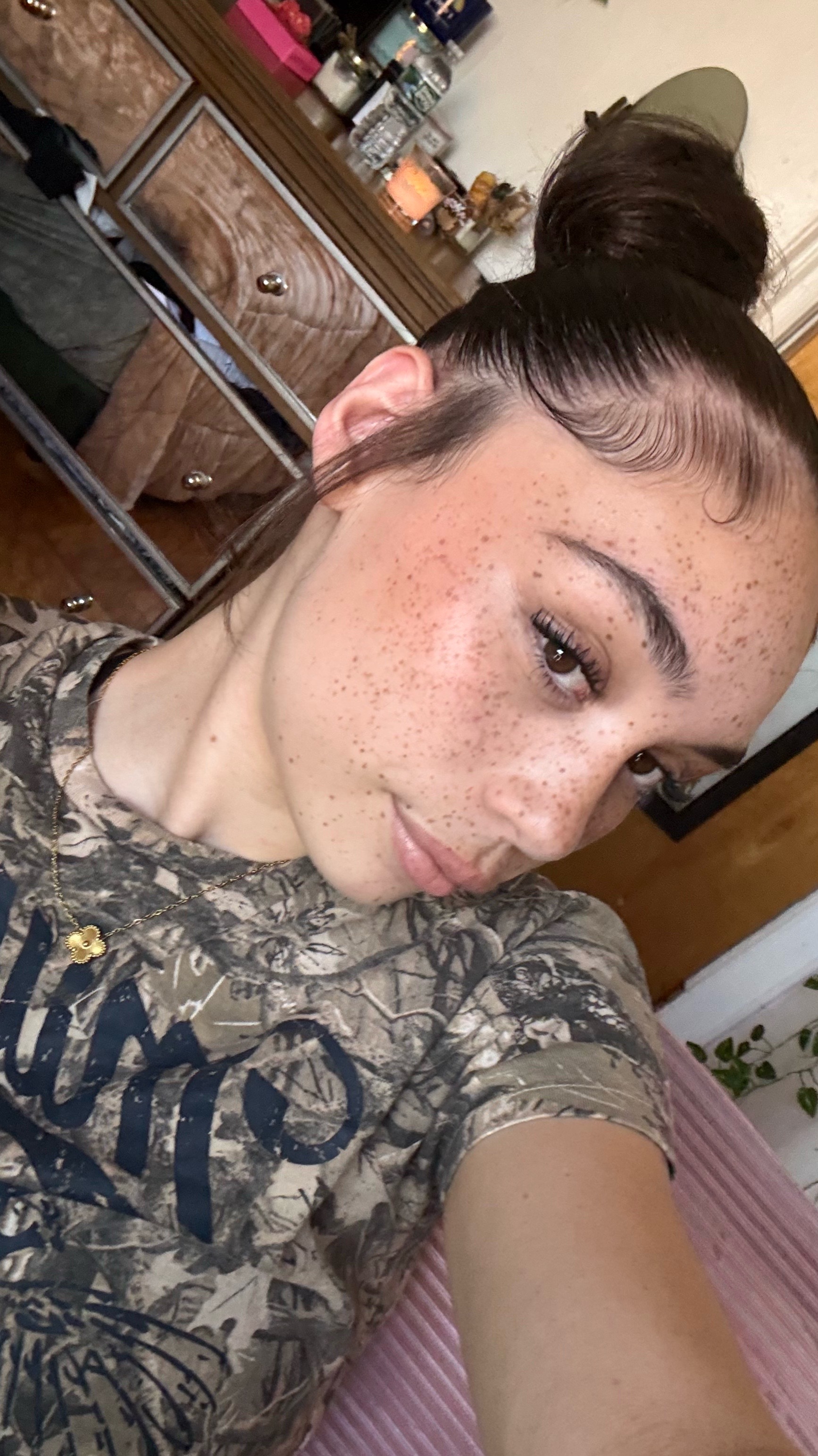 @elinn 🧿