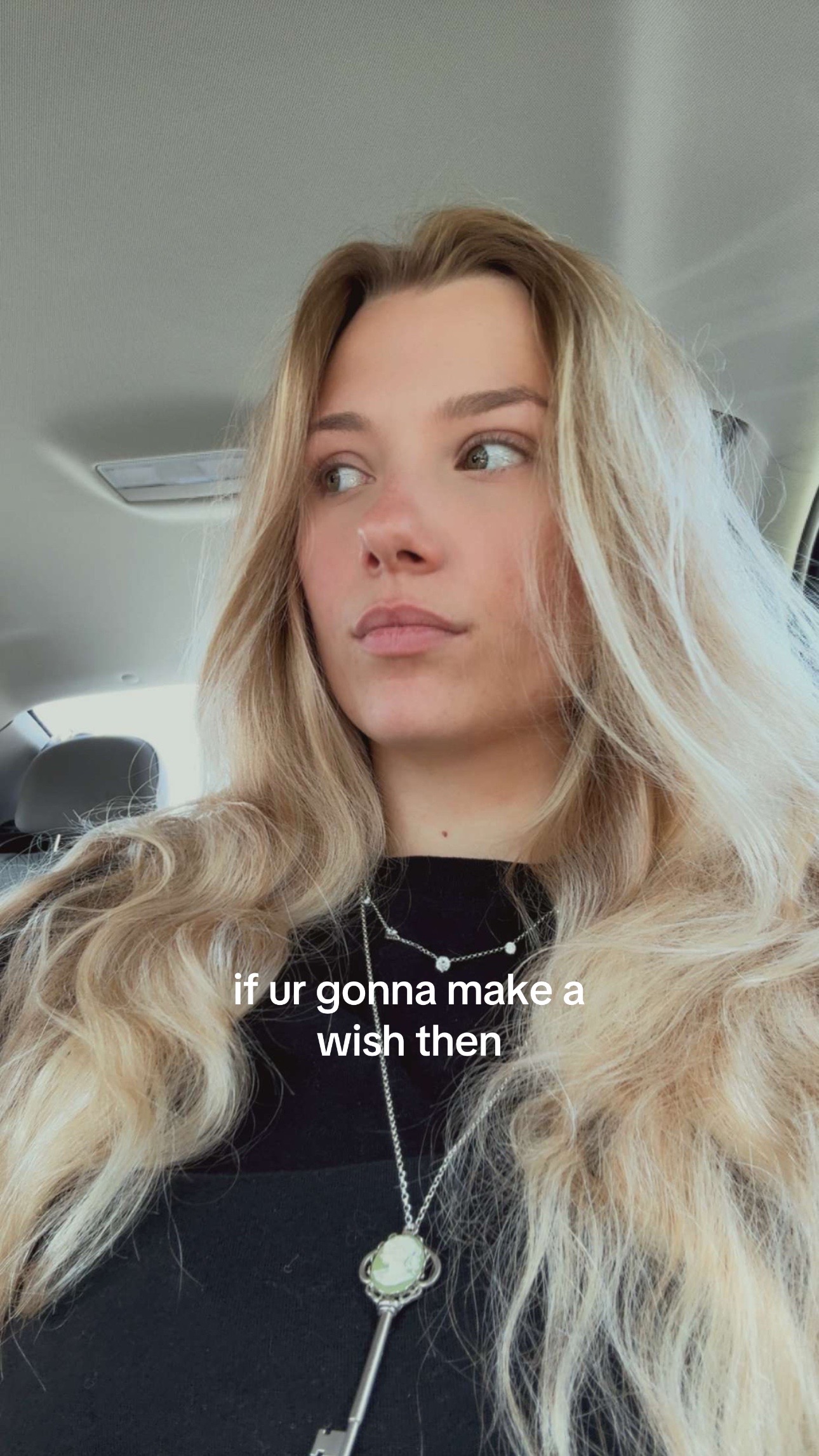 @lainey lou who 🌟💫