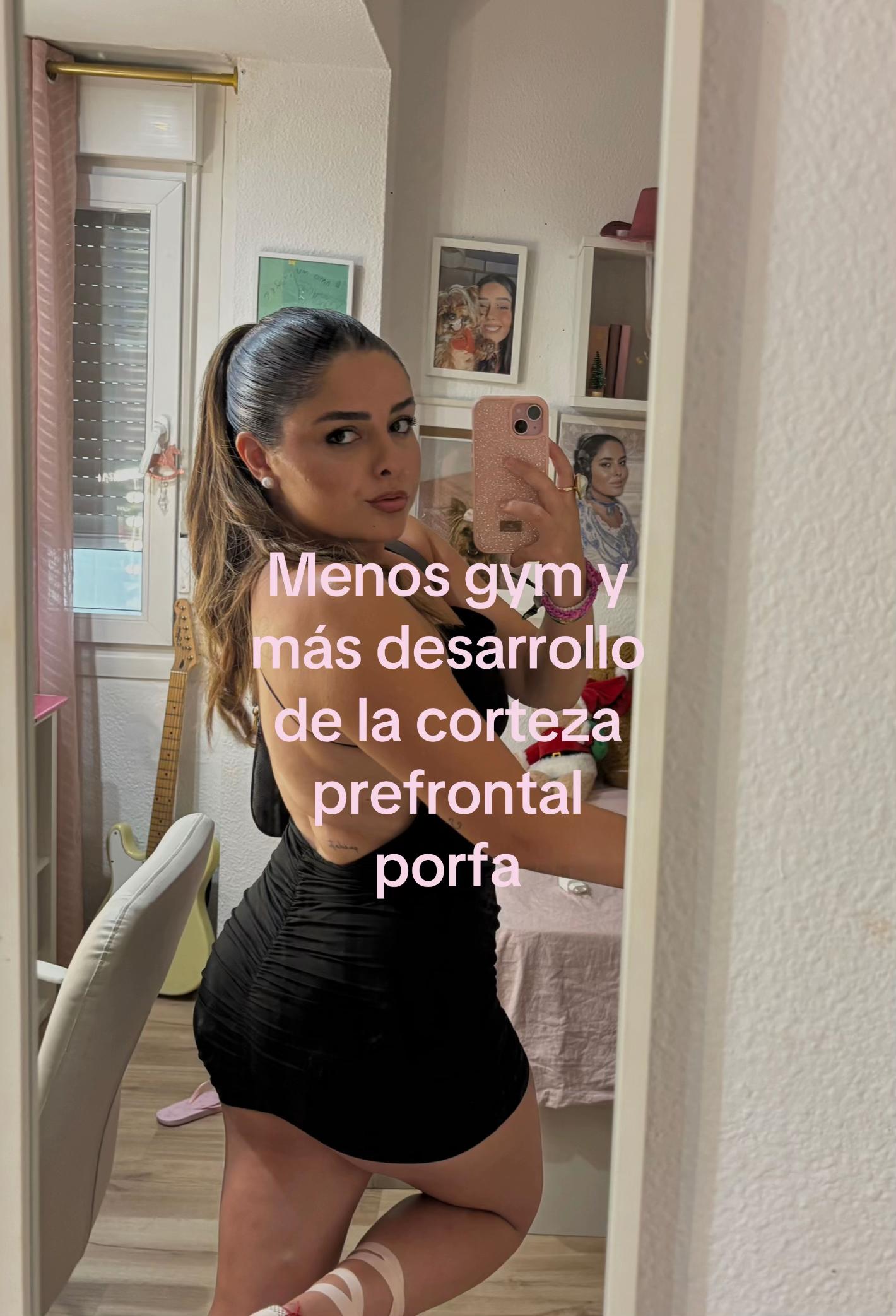 @andreaoviedo