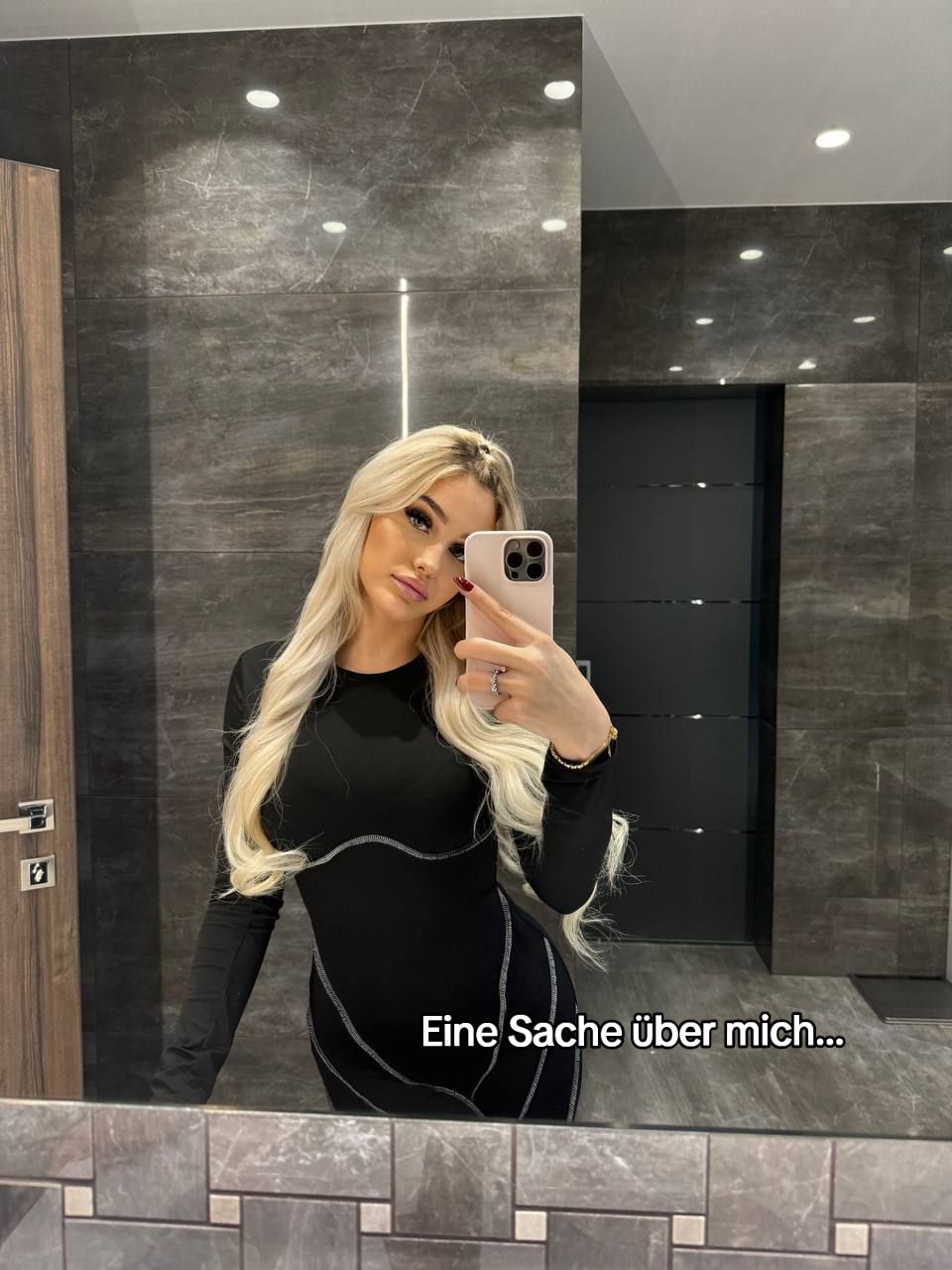 @💫