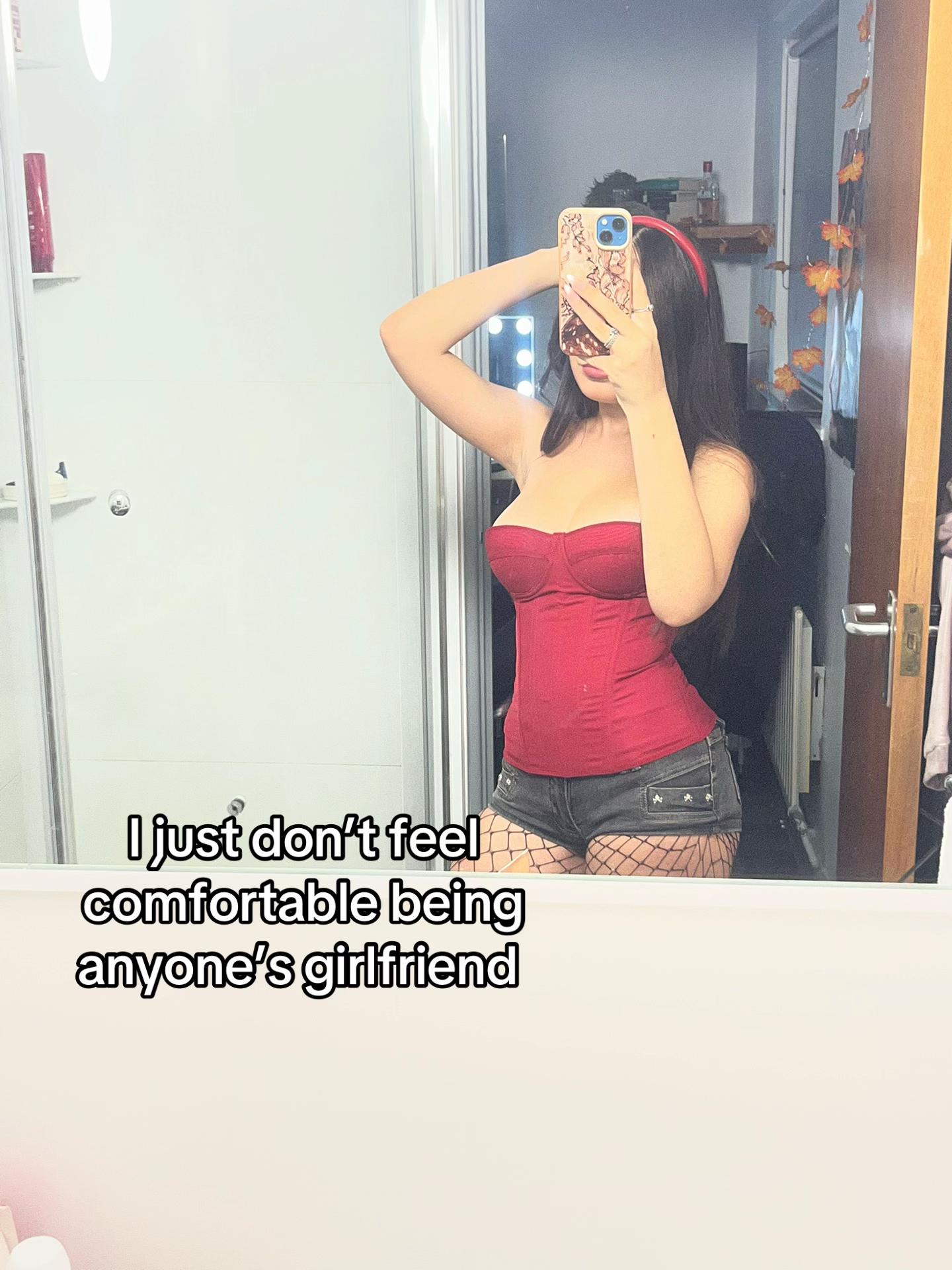 @foxiliciouss