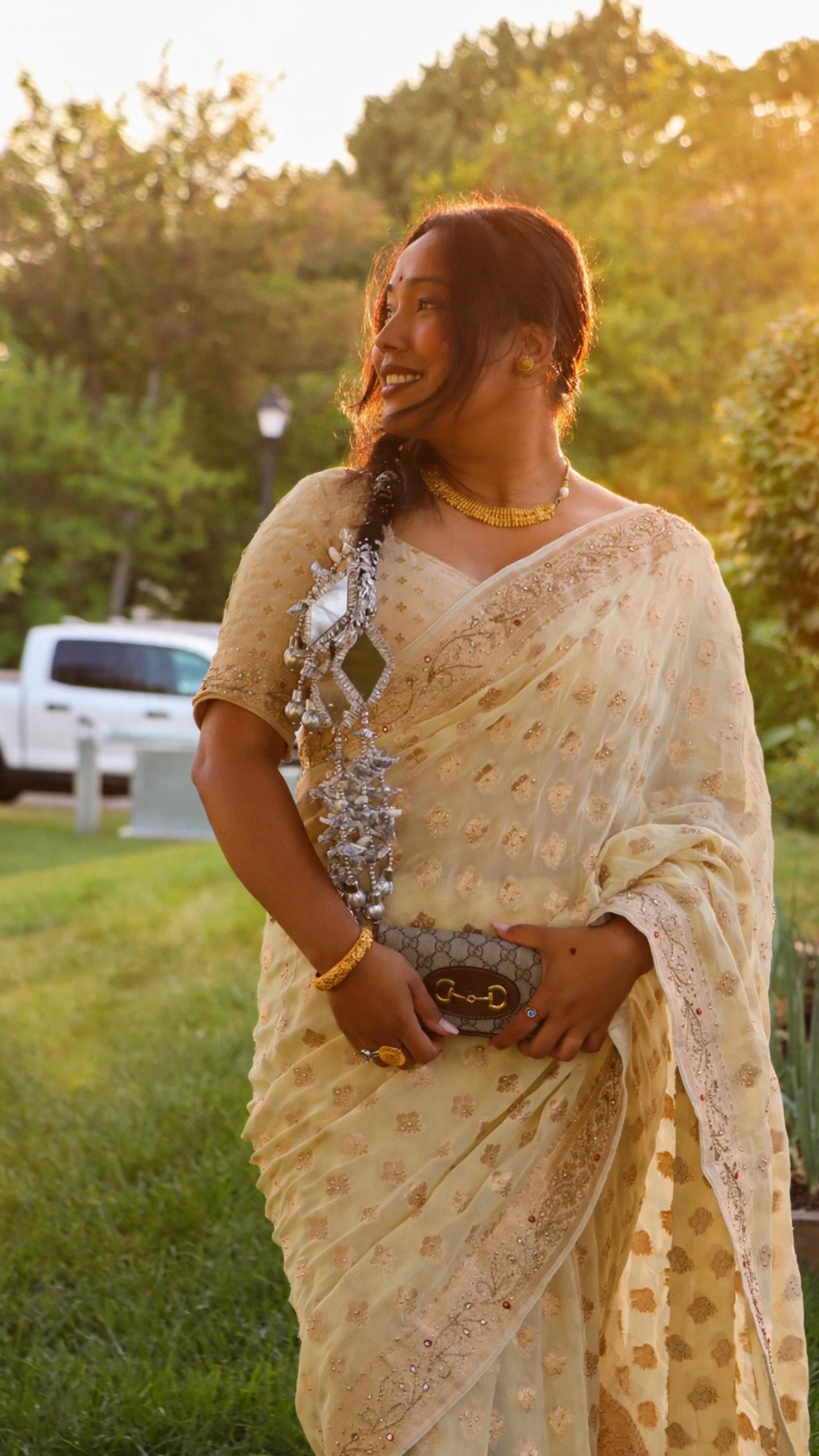 @Manisha Siwakoti🧿