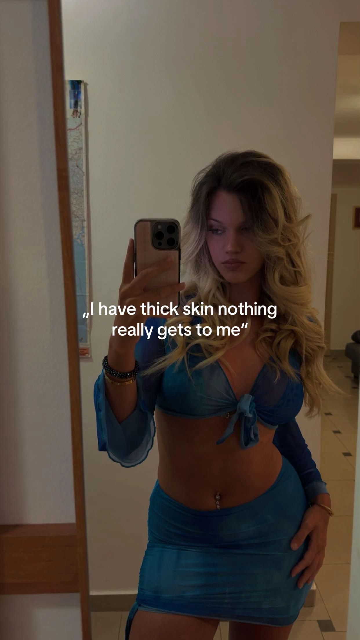 @𝐲𝐨𝐮𝐫 𝐩𝐥𝐚𝐜𝐞 :)