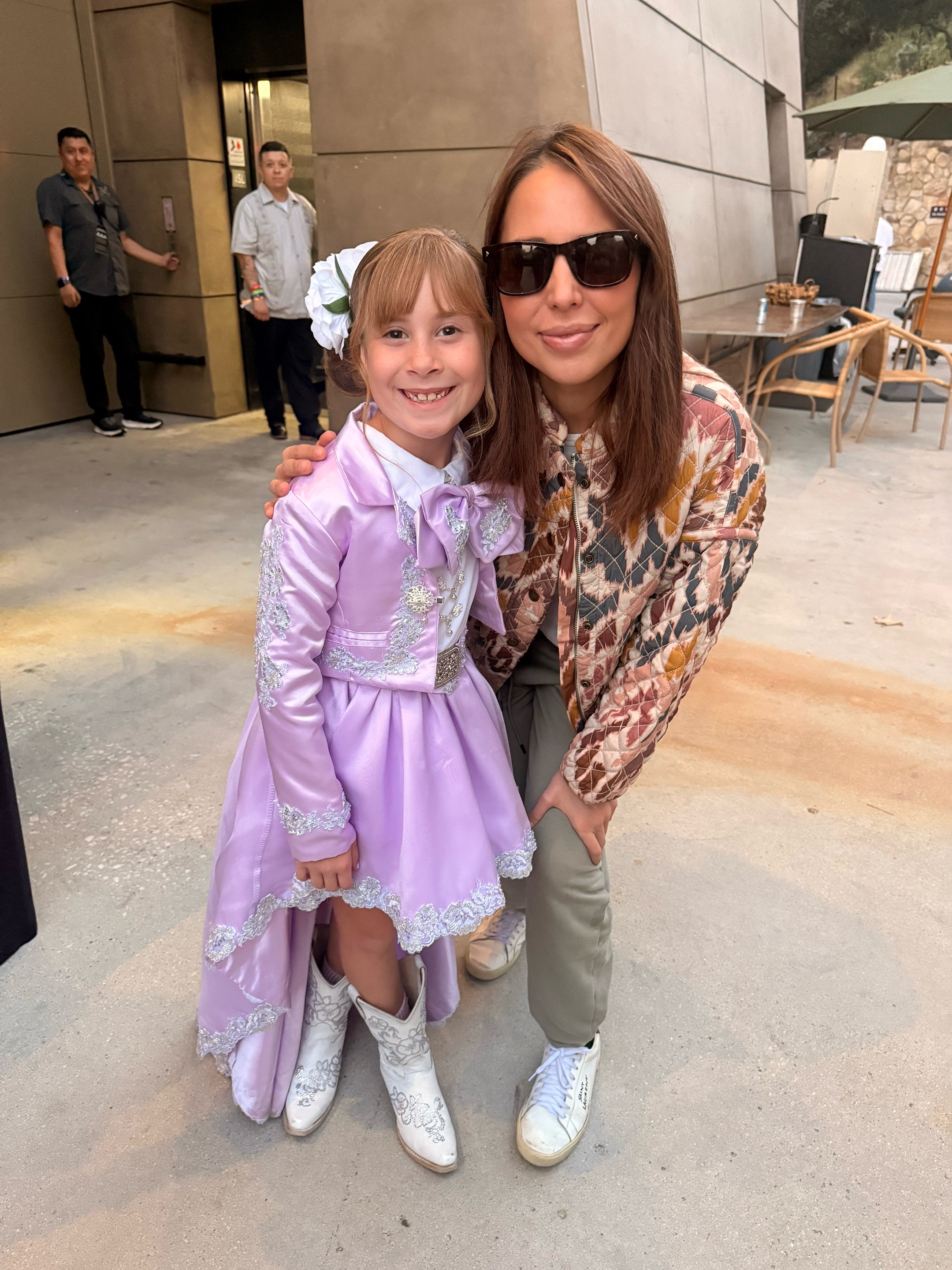 @Mommy of Ariana y Alessandra