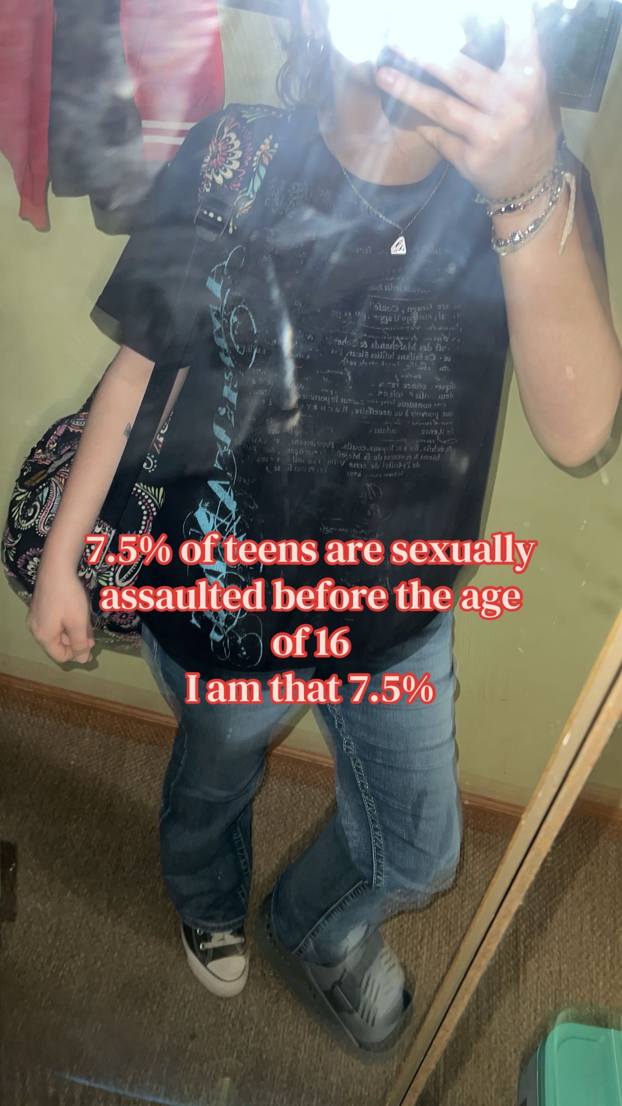 @🦦