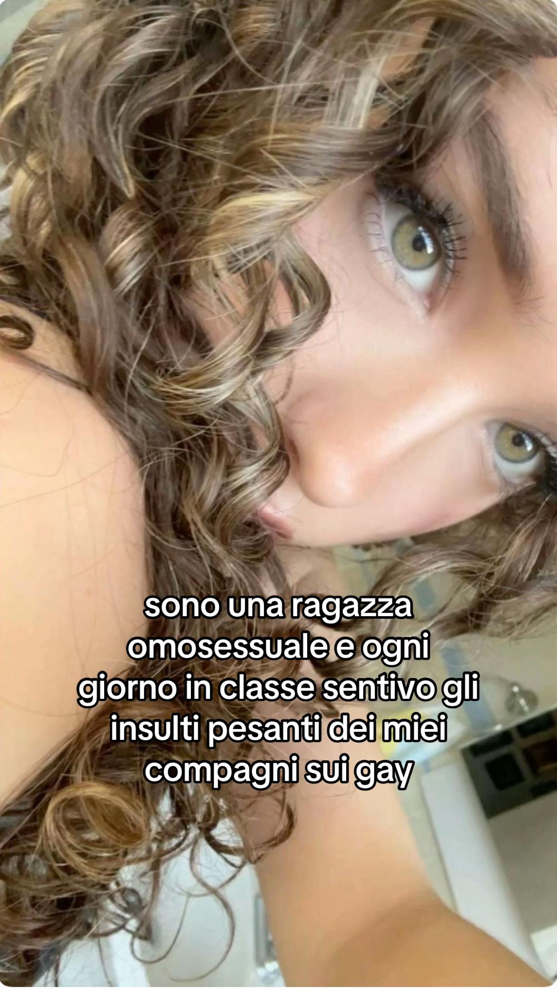@straniera