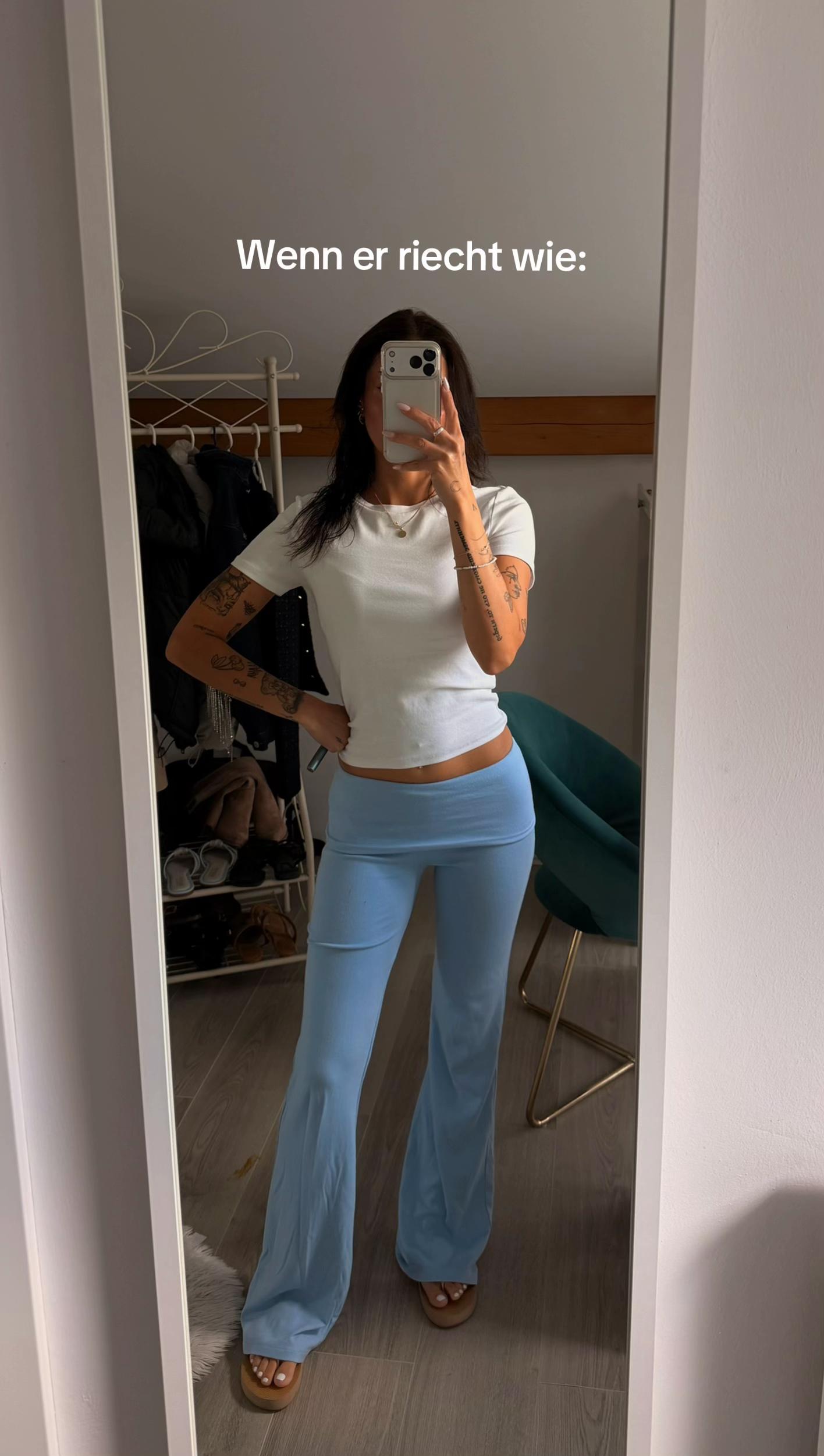 @𝐥𝐚𝐮𝐫𝐚