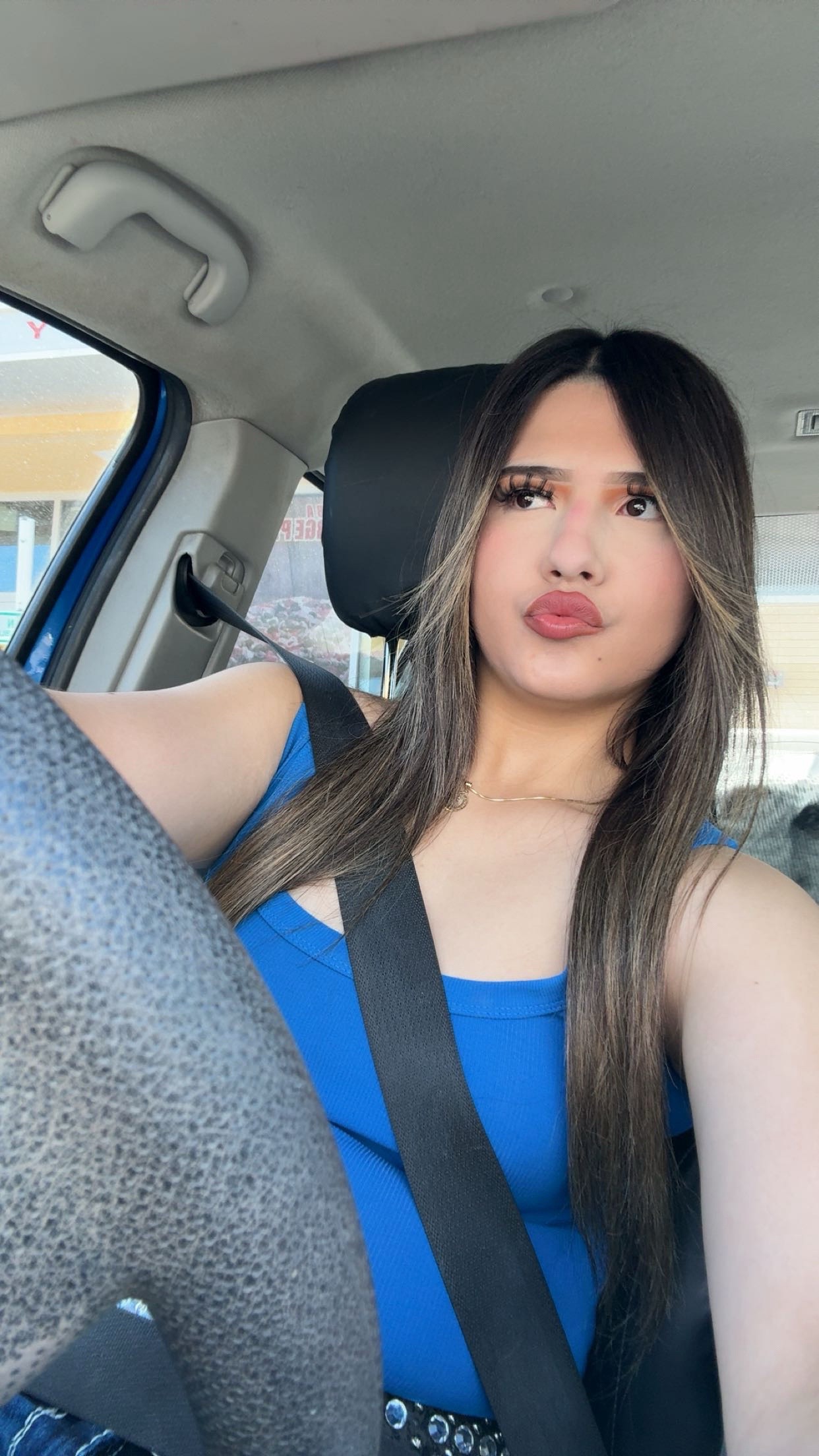 @Emily Quiñonez👸🏻