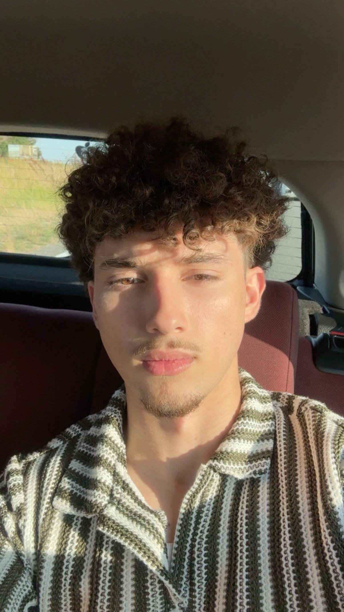 @ezrvo