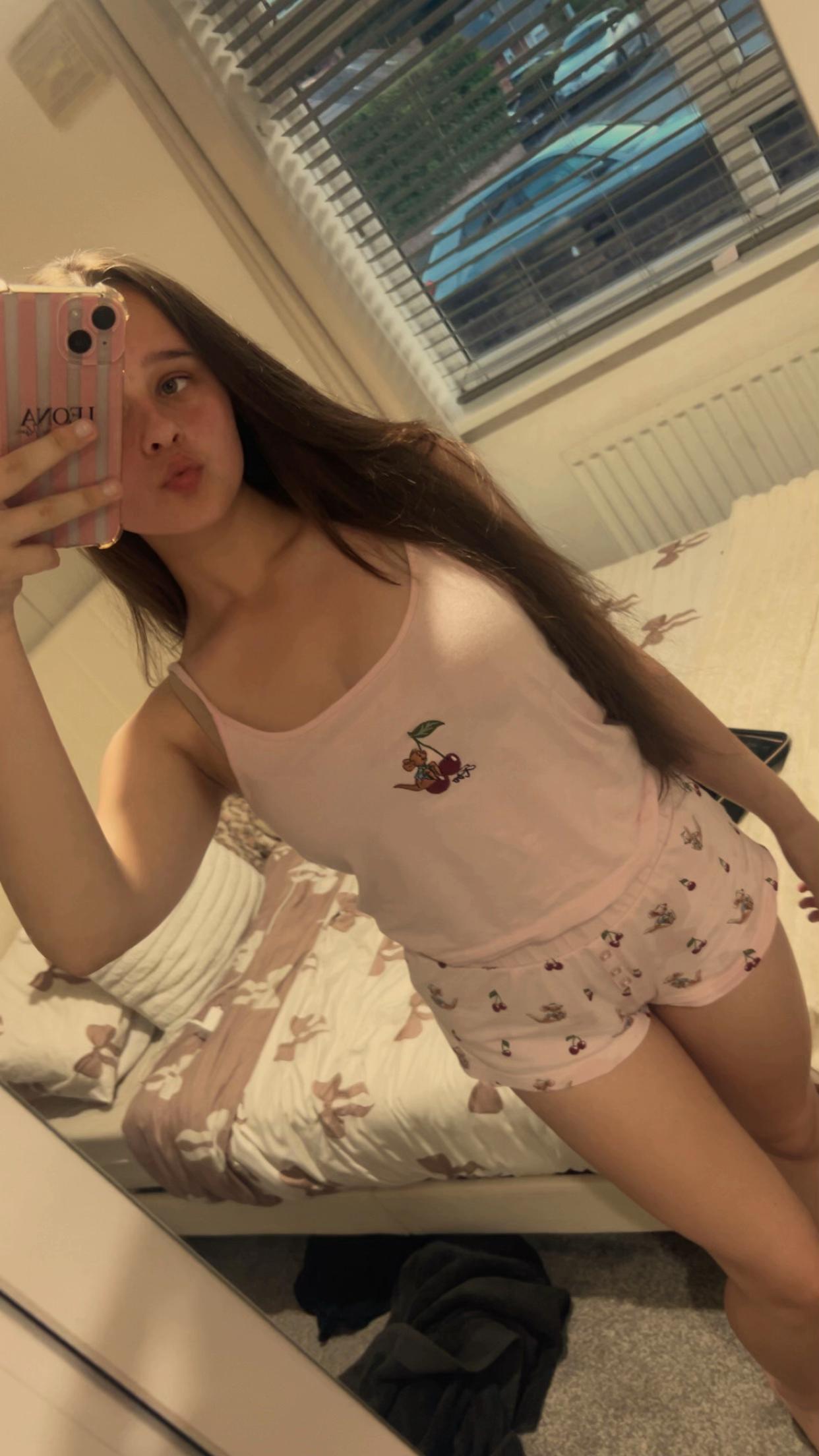 @𝓁ℯℴ𝓃𝒶🫧