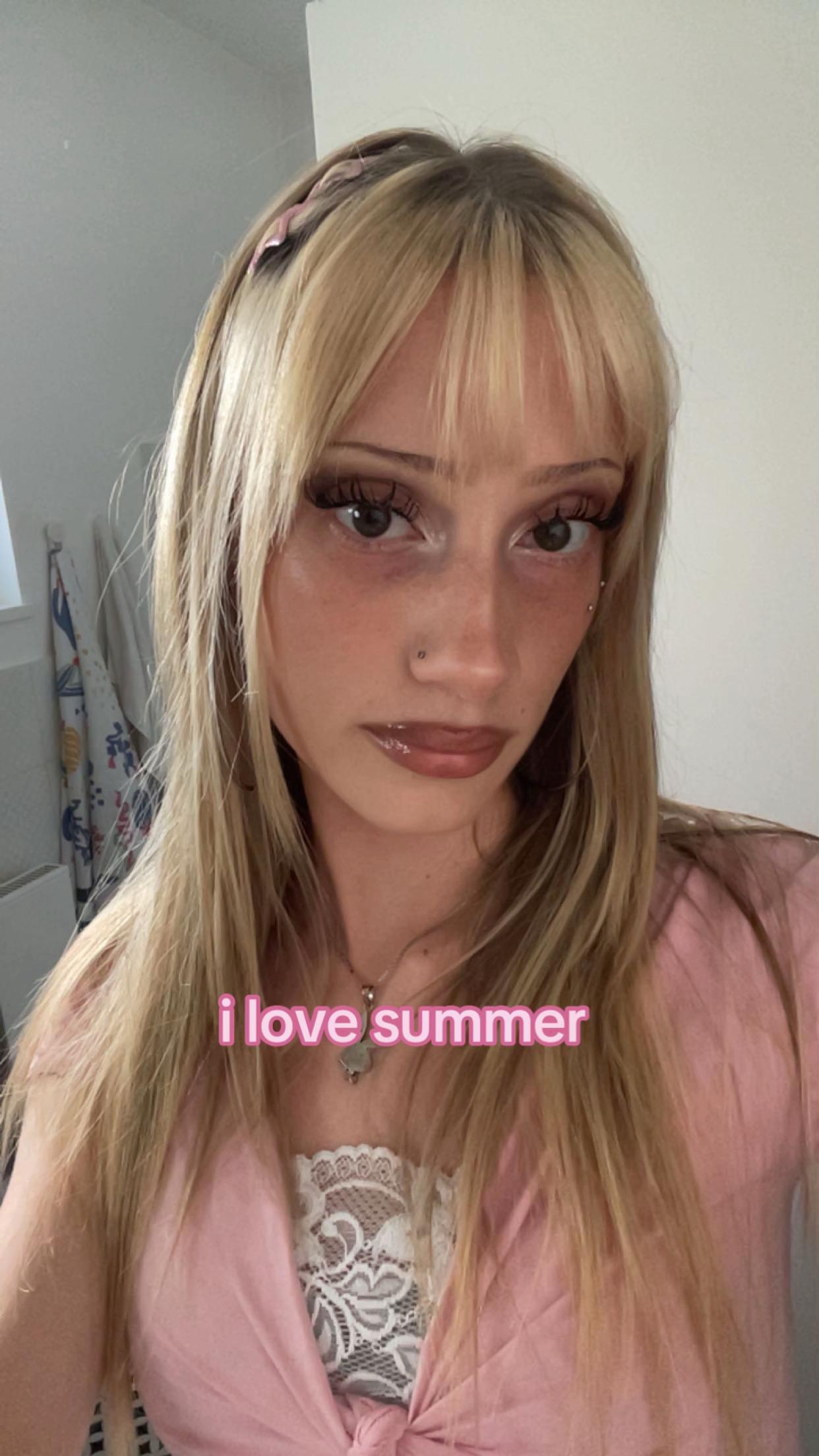 @👸🏼
