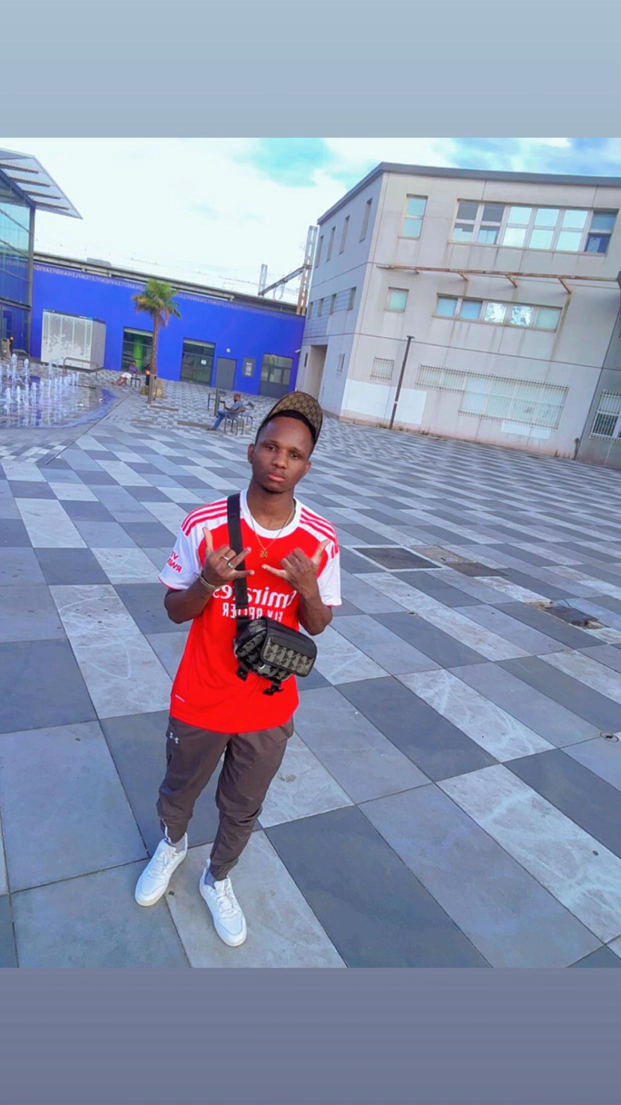 @R flow dalama valeur boy ✈️🏝️