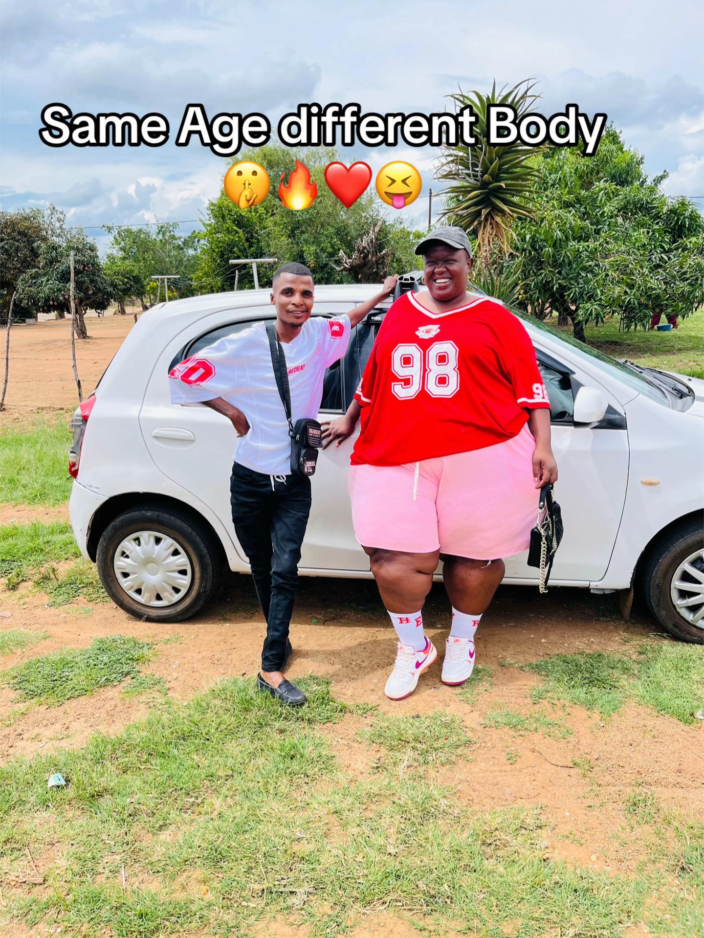 @MPHOLIZZ