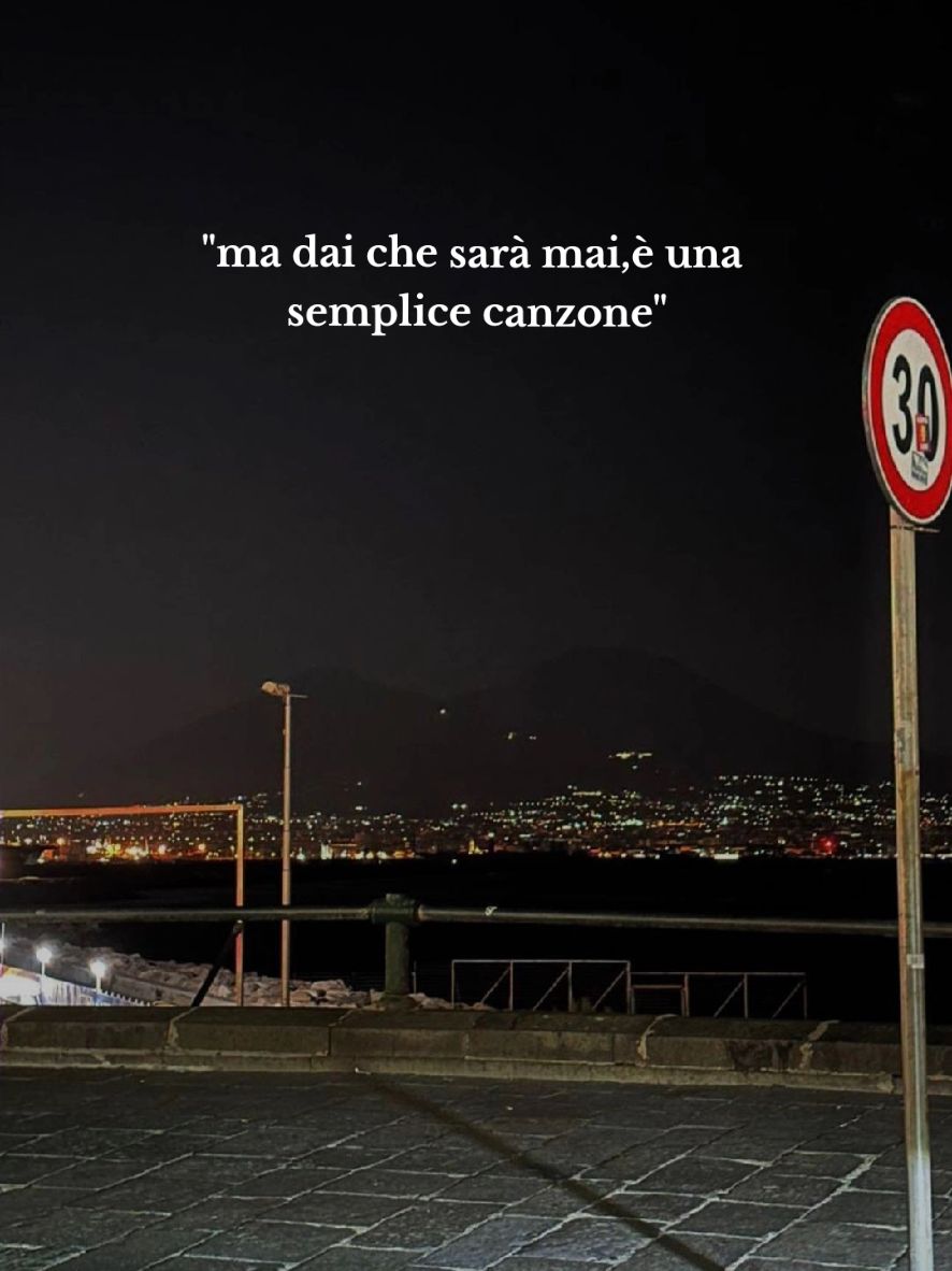 @𝑬