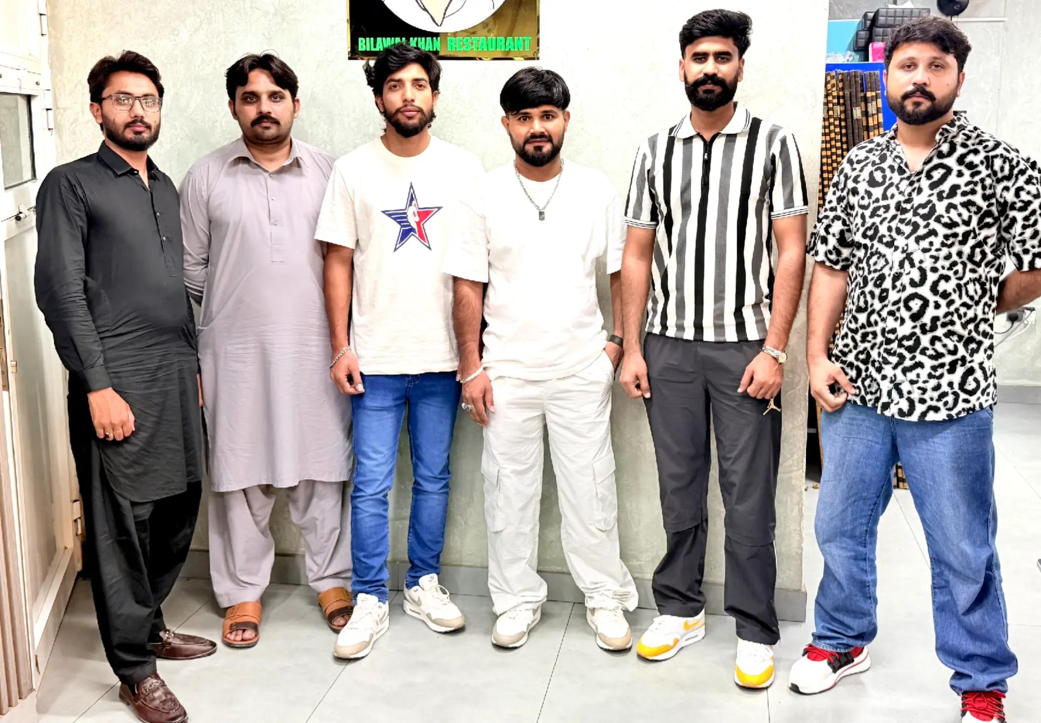 @BAJWA🐅✌️