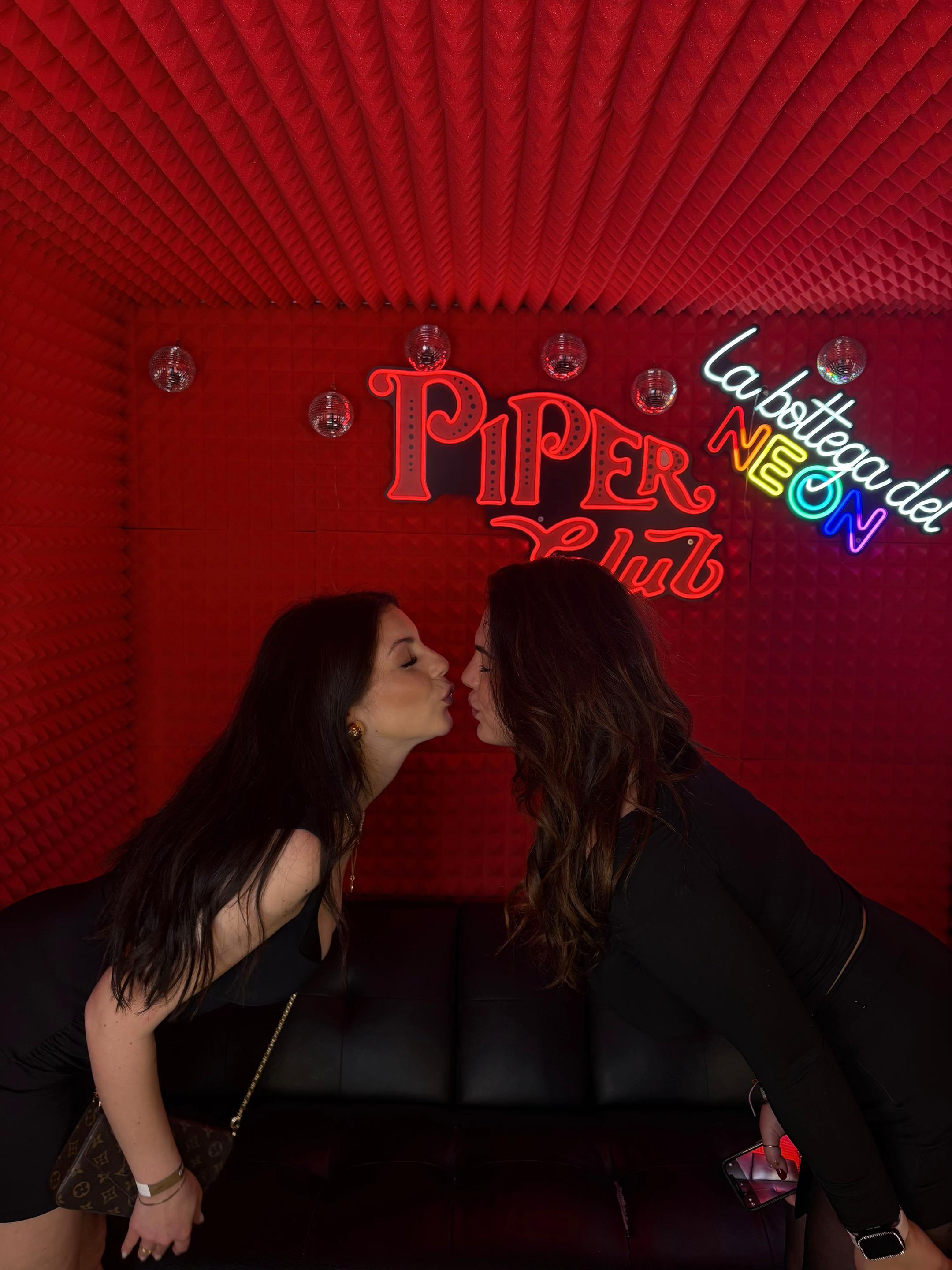 @Piperclubromaofficial