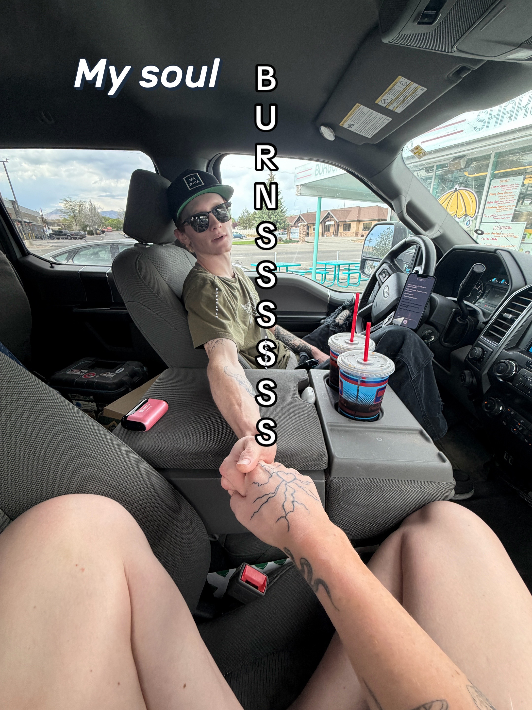 @lizmaxine2