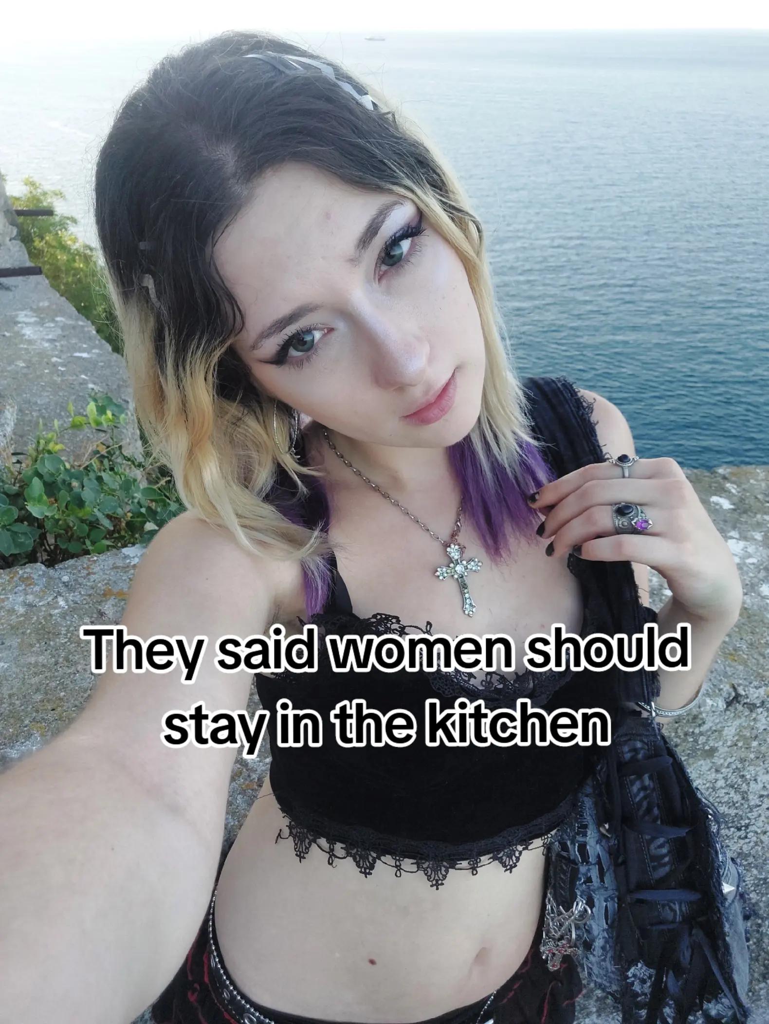 @awfulthings.