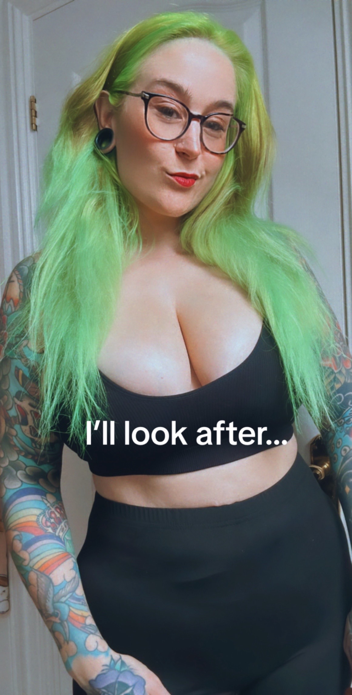 @Official_Elizabeth