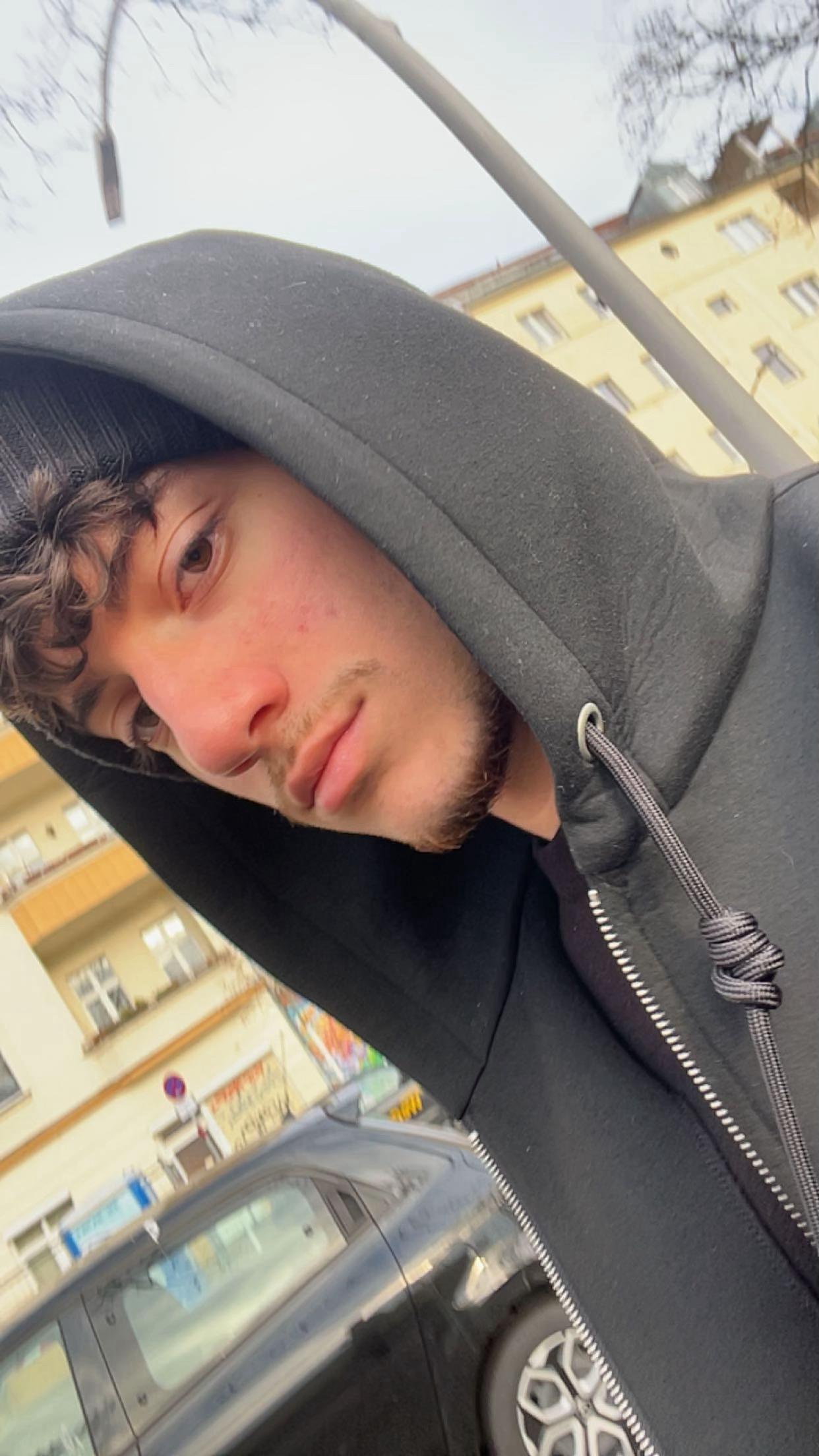 @urfali.ef3