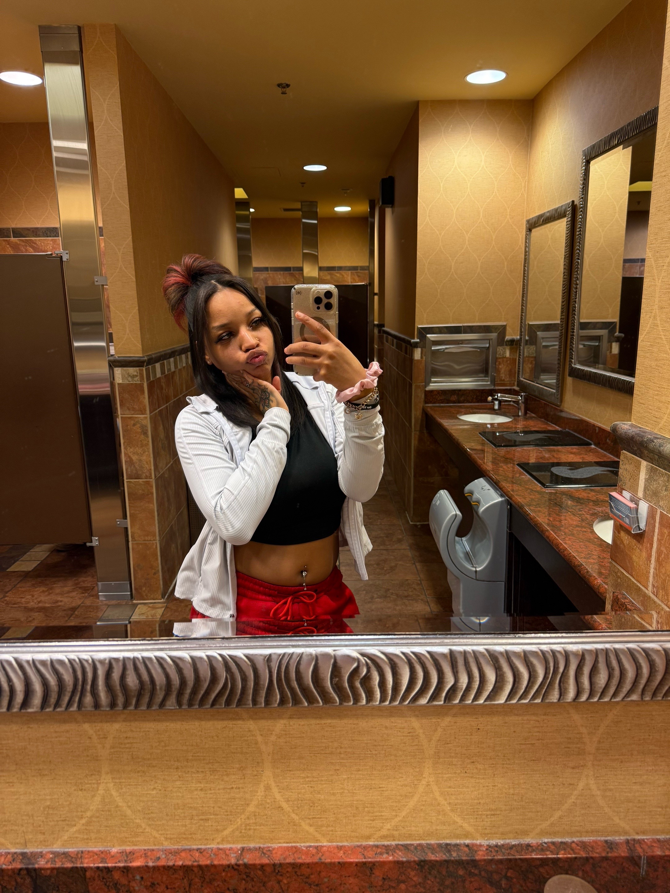 @Renee🧚🏽