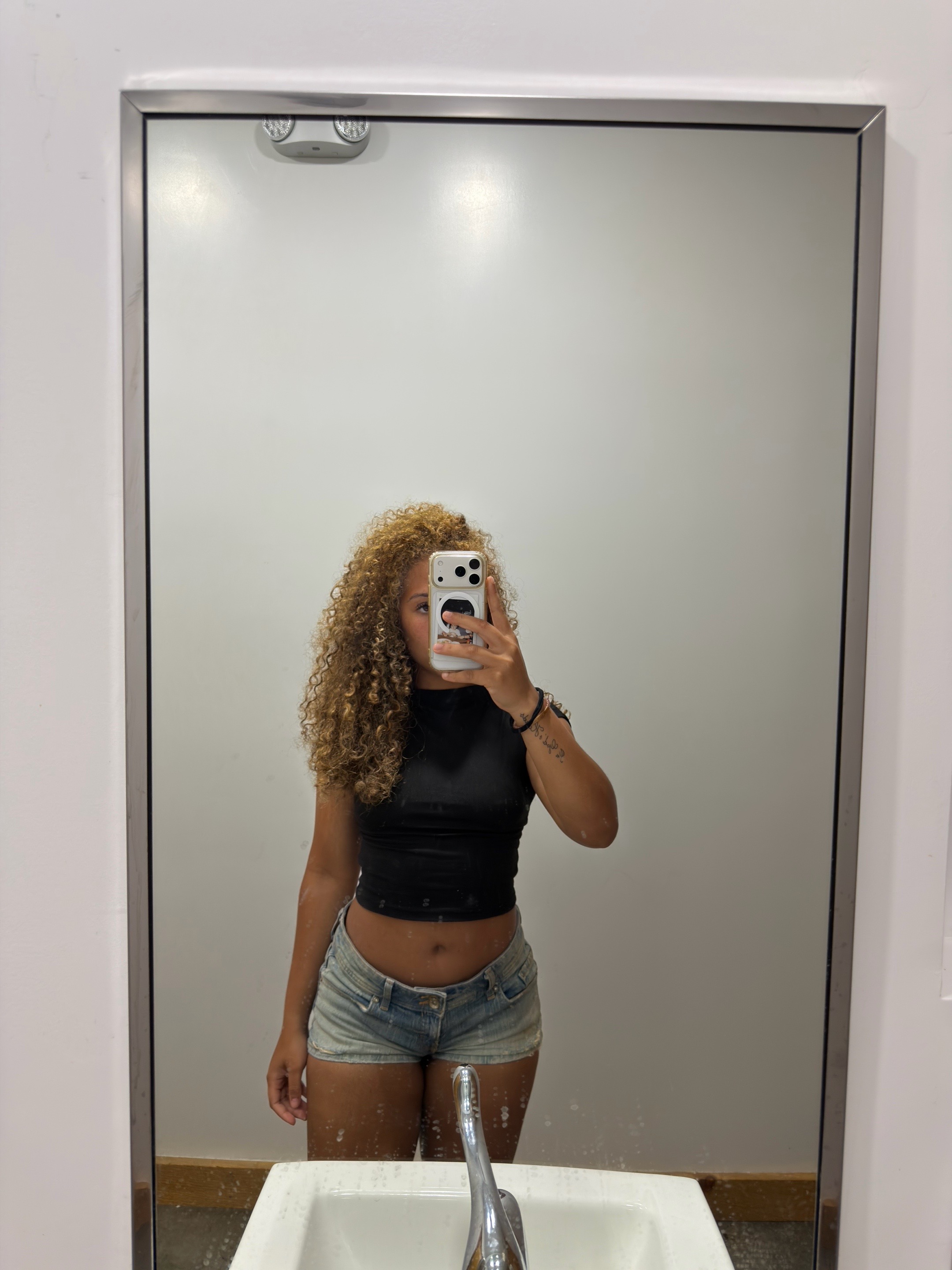 @Nelly 🫧
