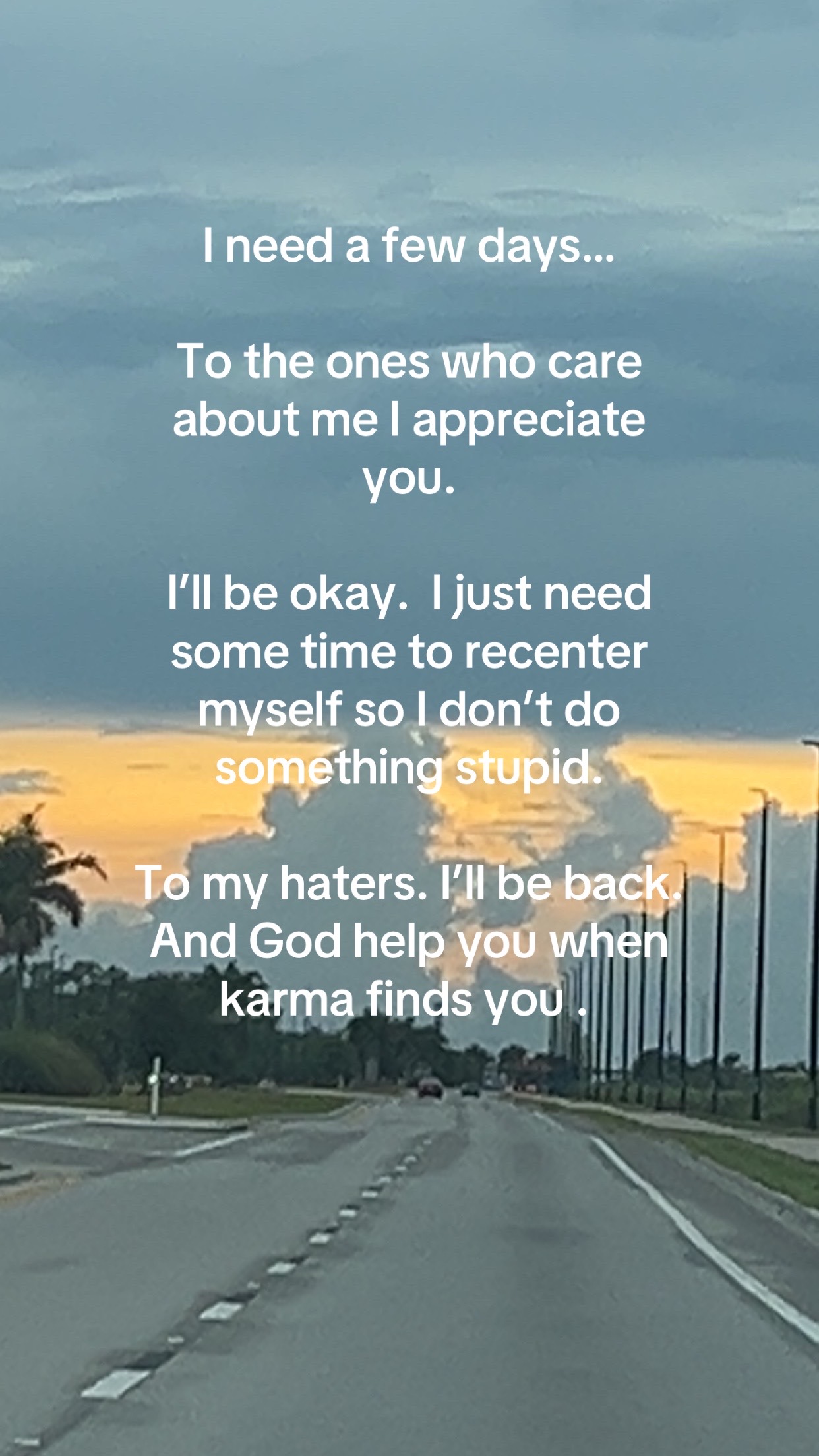 @🕊️🩷🏴☠️ Sarah 💁🏼♀️🩷🕊️